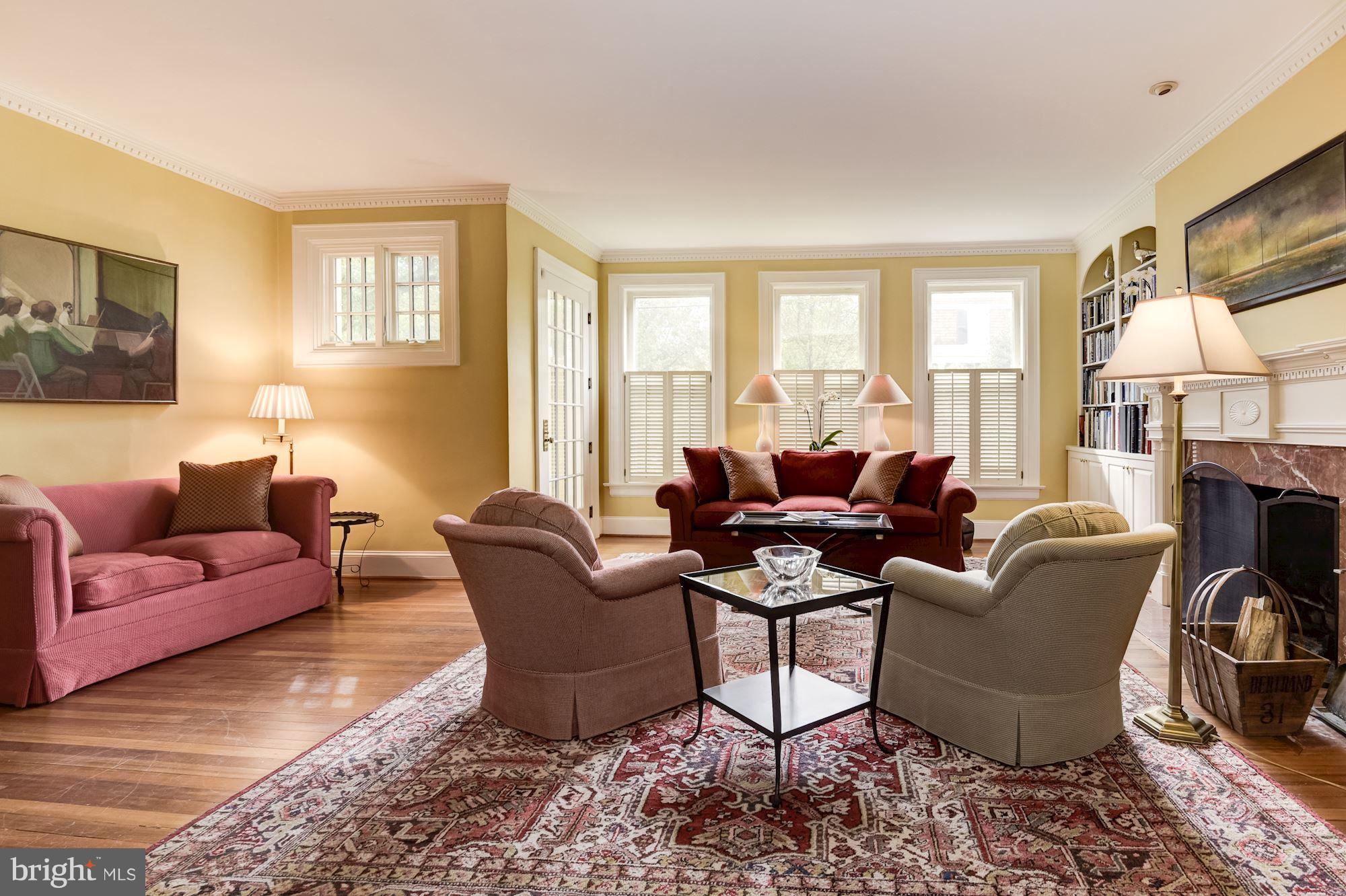 CLEVELAND PARK - Residential
