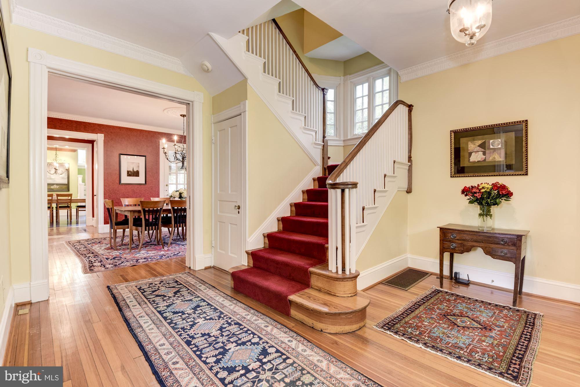 CLEVELAND PARK - Residential