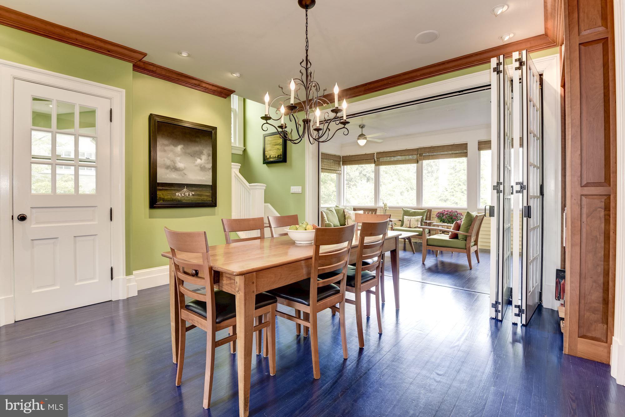 CLEVELAND PARK - Residential