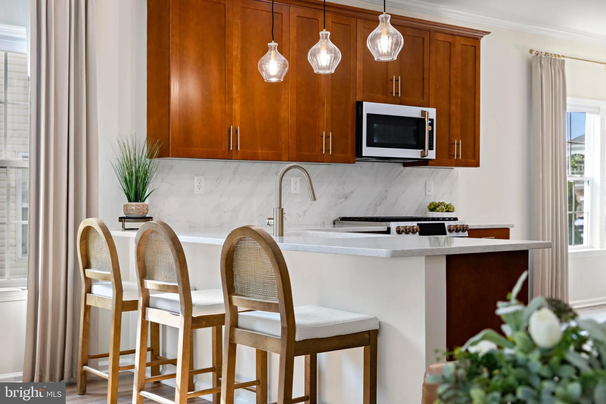 Manahawkin, New Jersey 08050, United States, 2 Bedrooms Bedrooms, ,2 BathroomsBathrooms,Residential,Contingent,184320