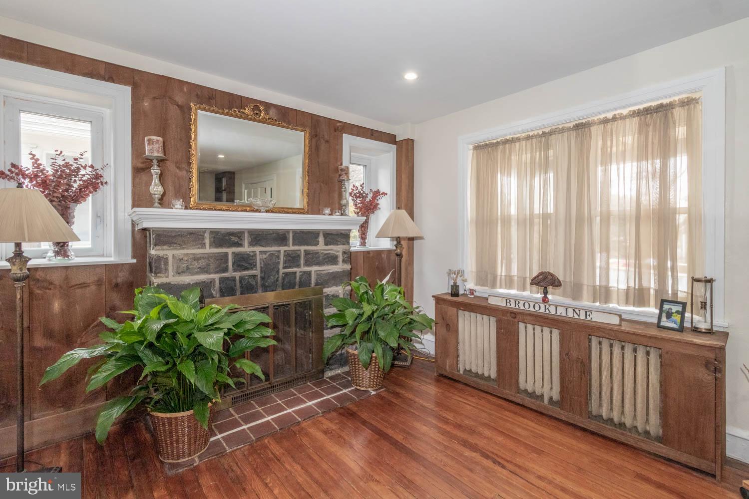 BROOKLINE - Residential