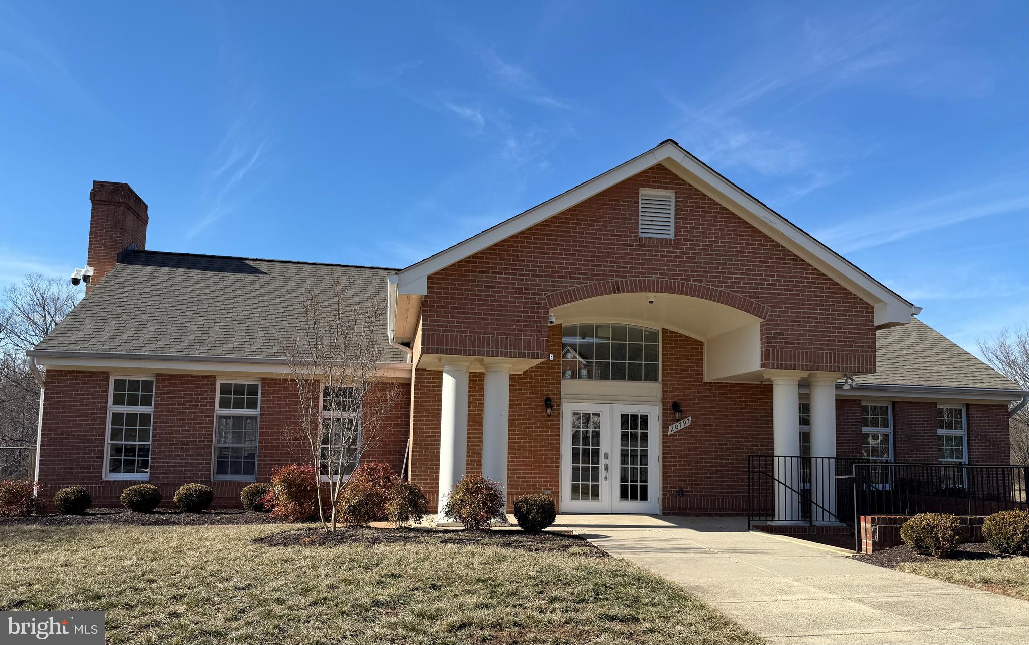 GREAT FALLS CHASE - Residential Lease