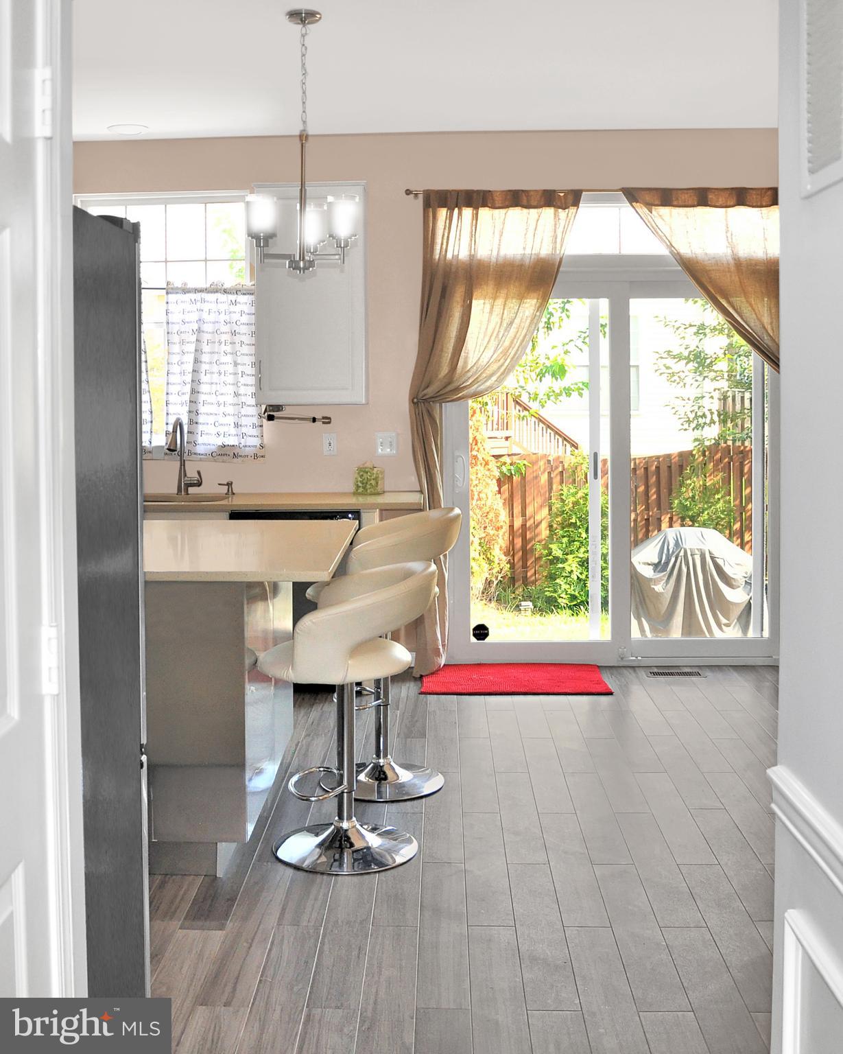 GREAT FALLS CHASE - Residential Lease