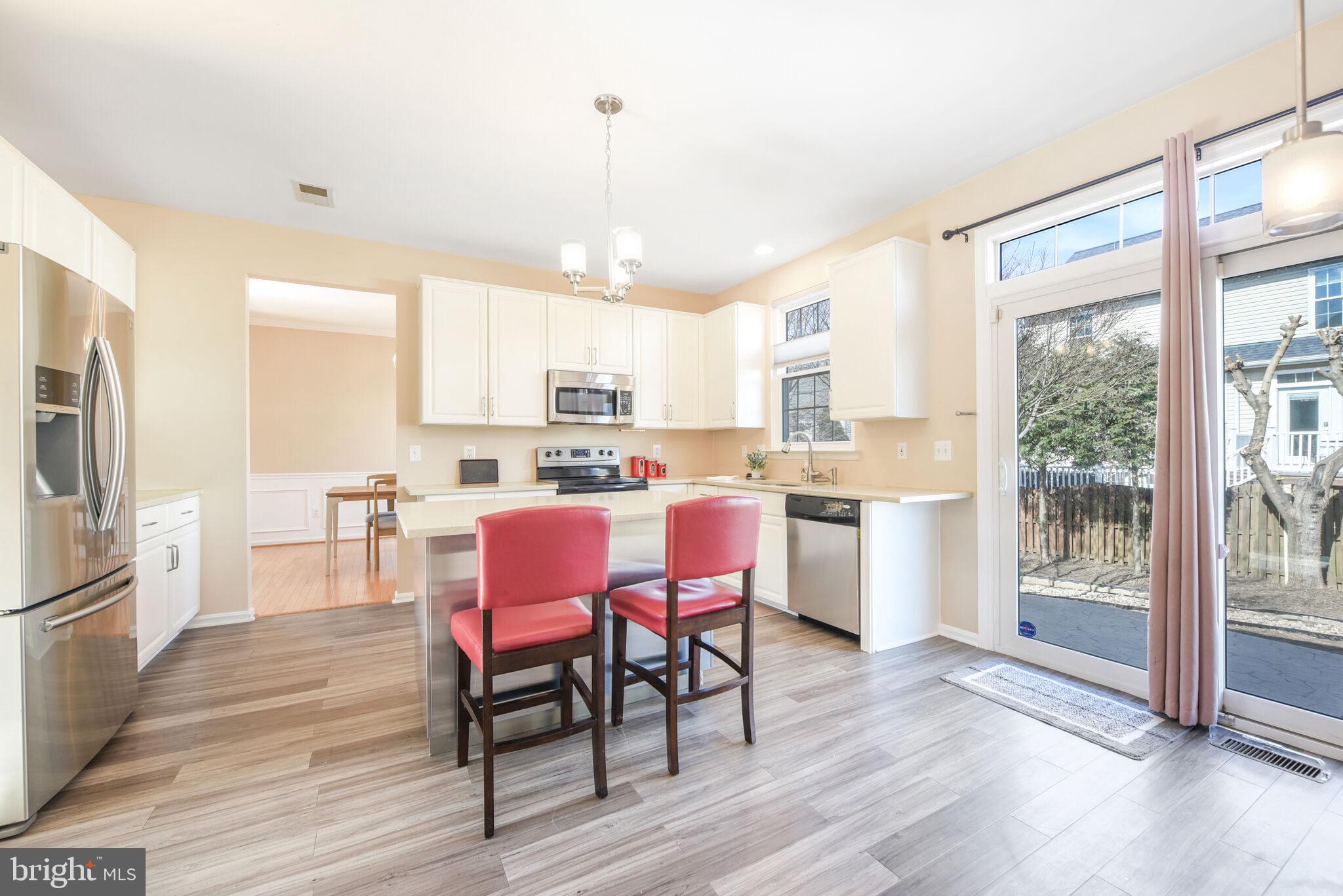 GREAT FALLS CHASE - Residential Lease