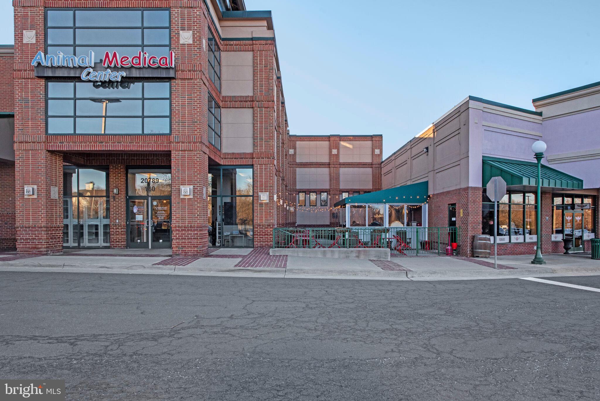 GREAT FALLS CHASE - Residential Lease