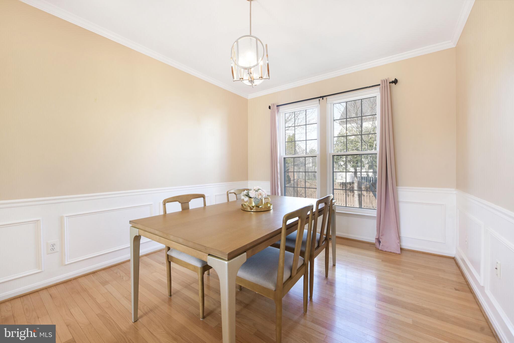 GREAT FALLS CHASE - Residential Lease