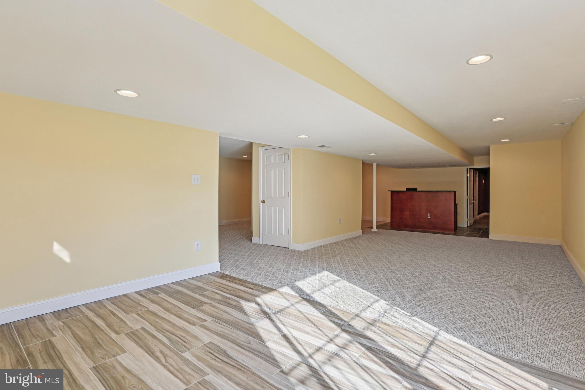 GRAY ROCK FARM - Residential