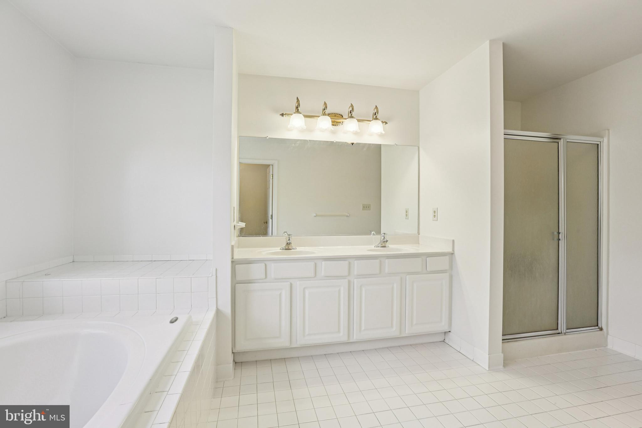 GRAY ROCK FARM - Residential