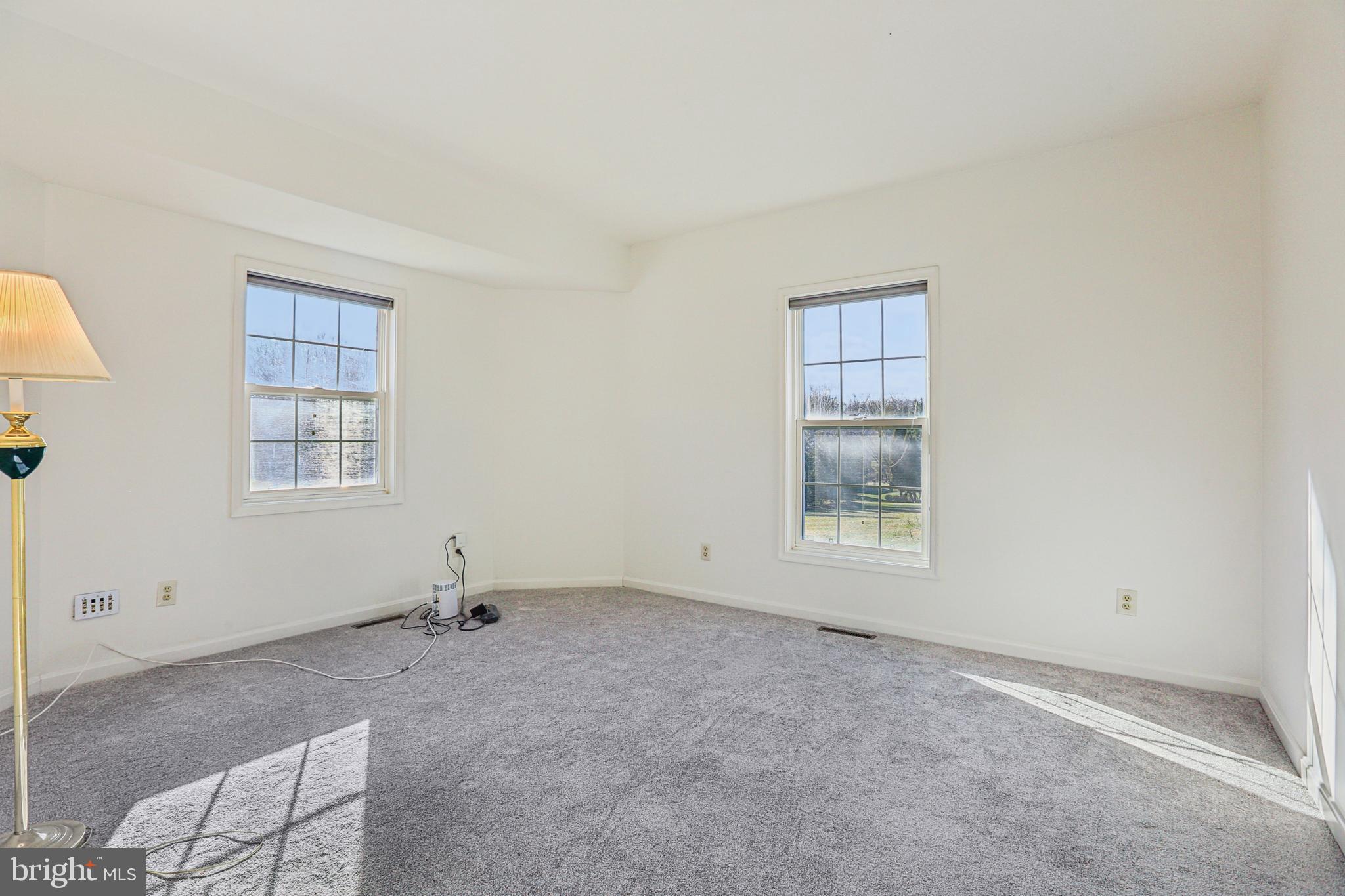 GRAY ROCK FARM - Residential