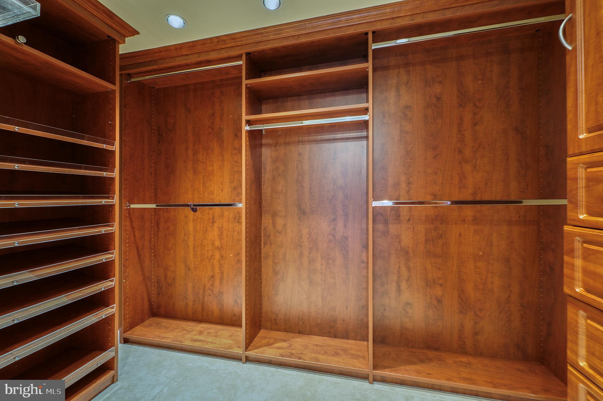 THE REPRESENTATIVE - Residential