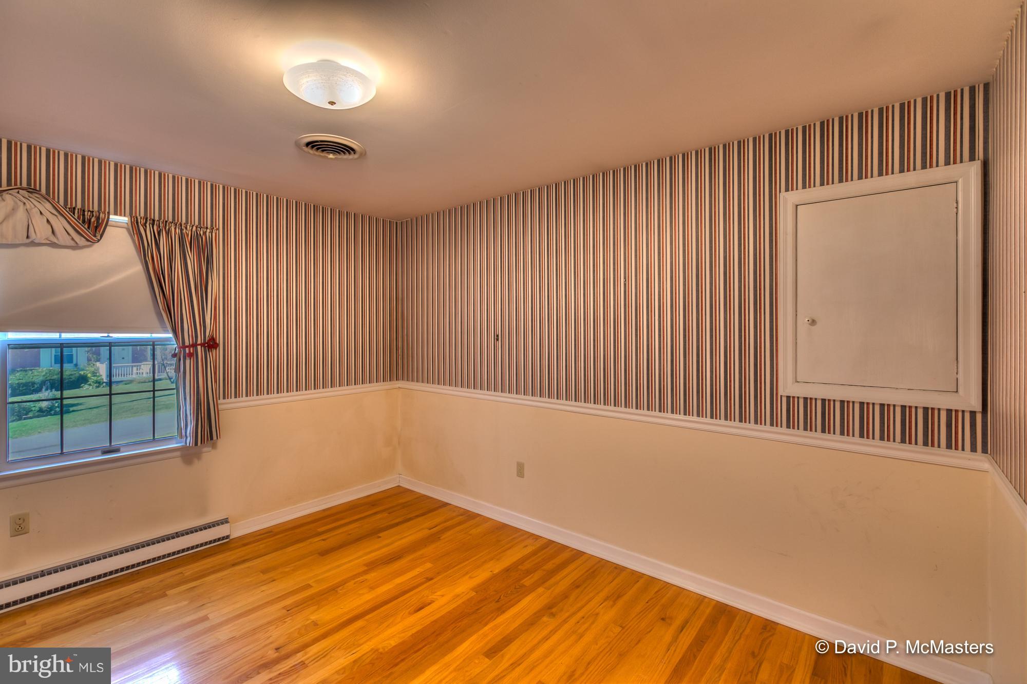 PIKEVIEW ACRES - Residential