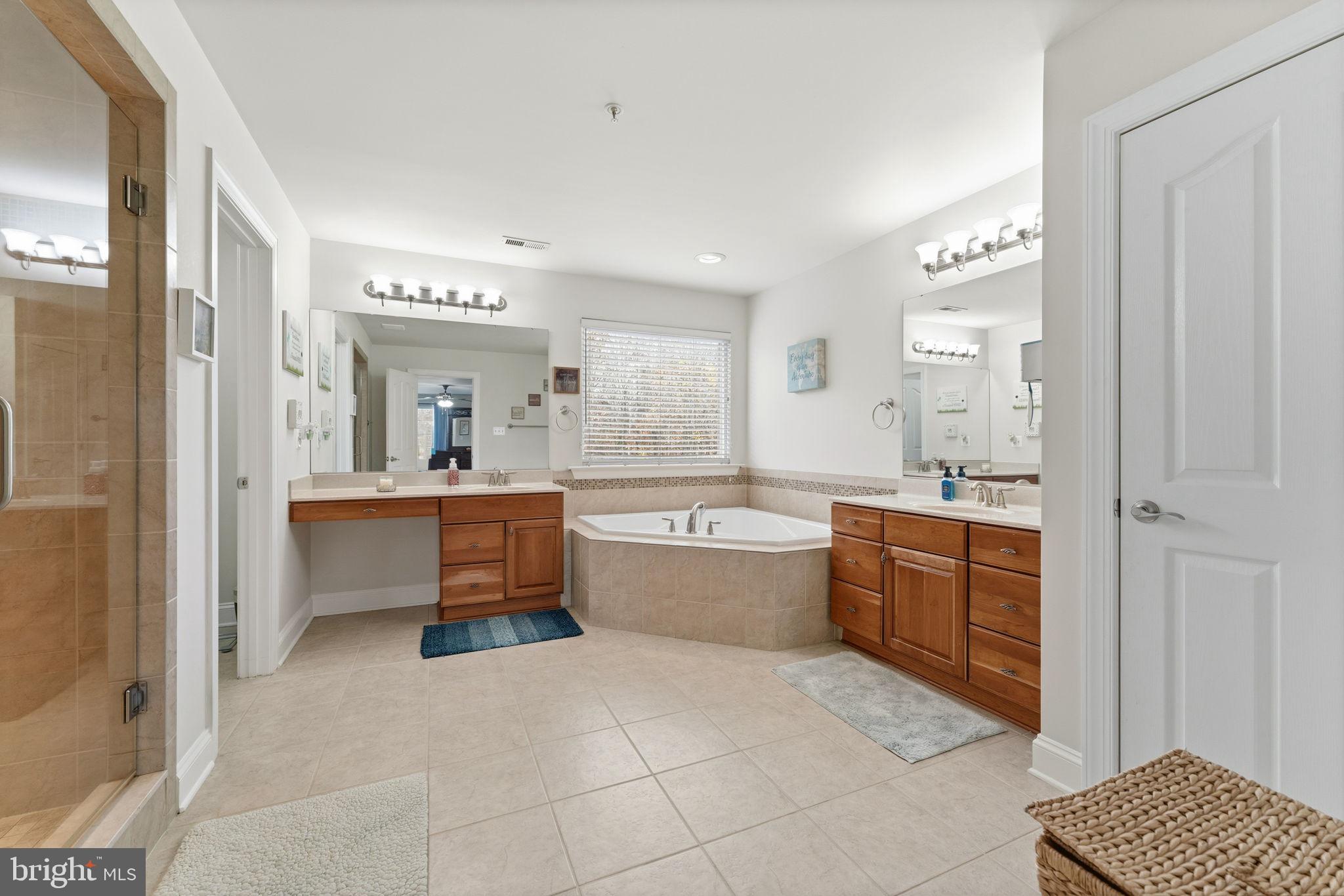 COACHMAN'S PATH - Residential