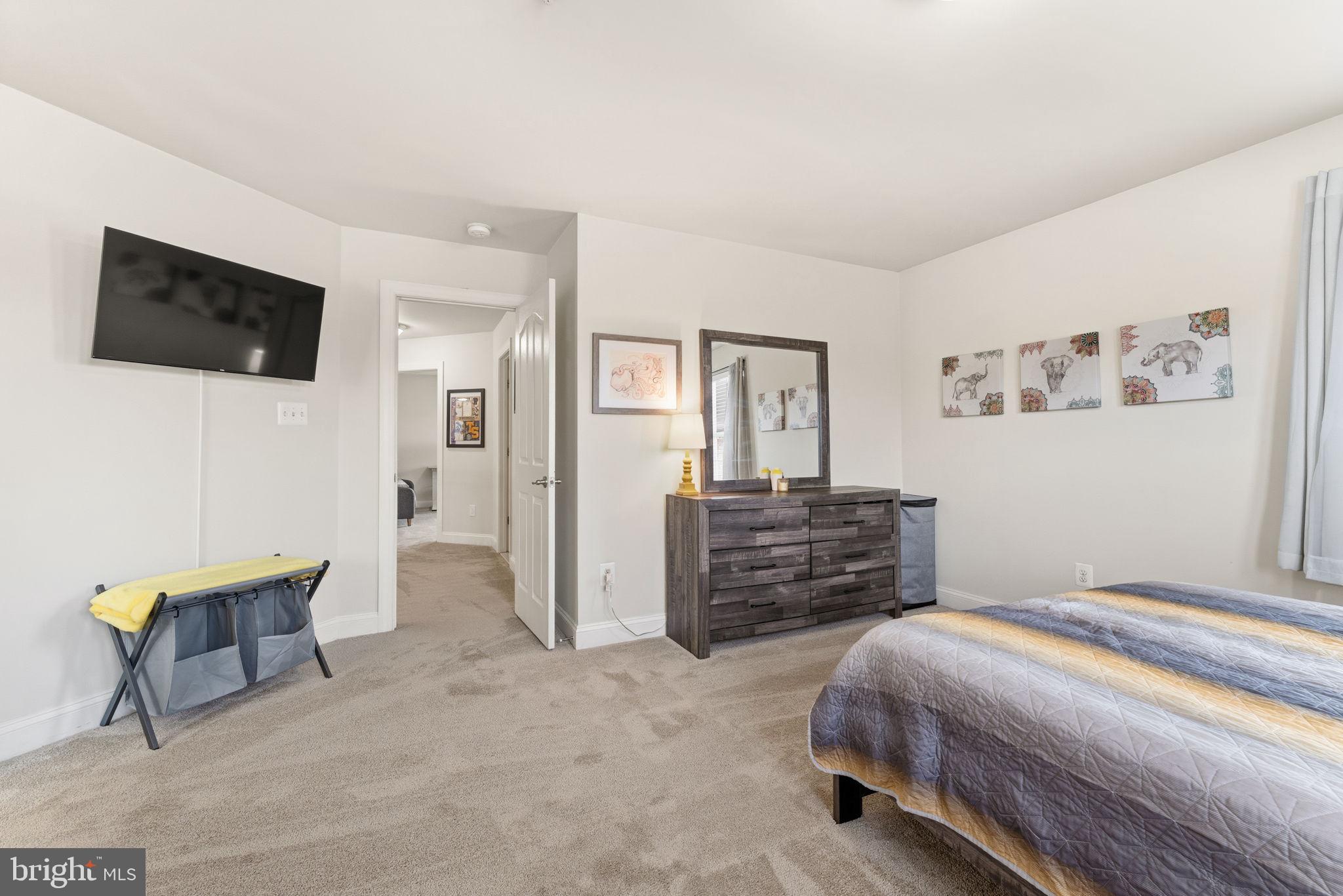 COACHMAN'S PATH - Residential