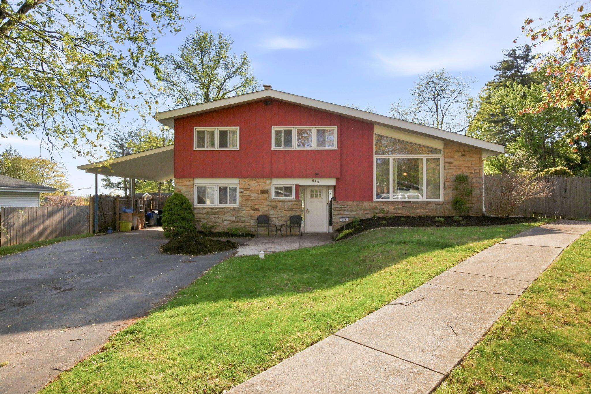 PLYMOUTH HILLS - Residential