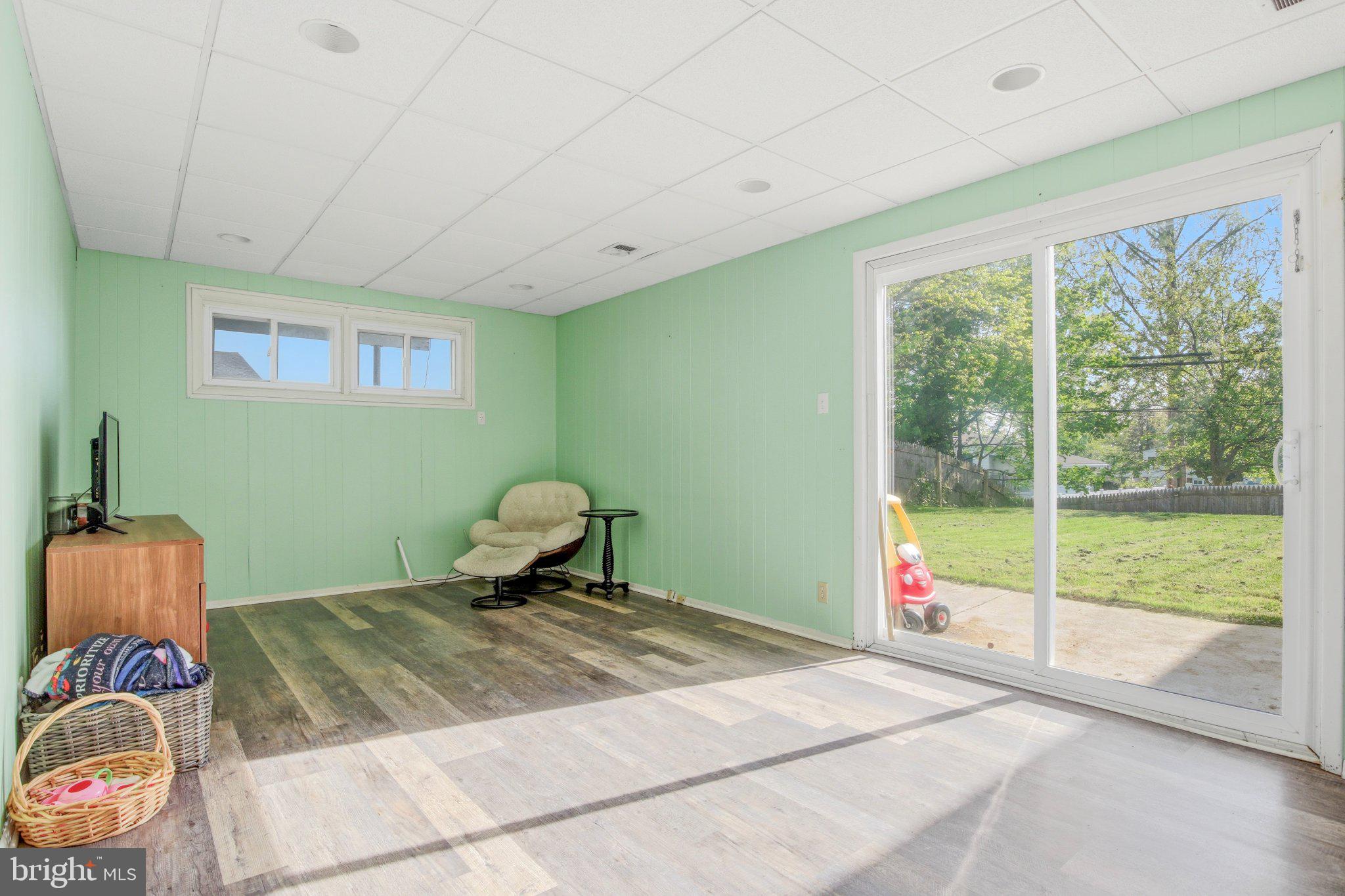 PLYMOUTH HILLS - Residential