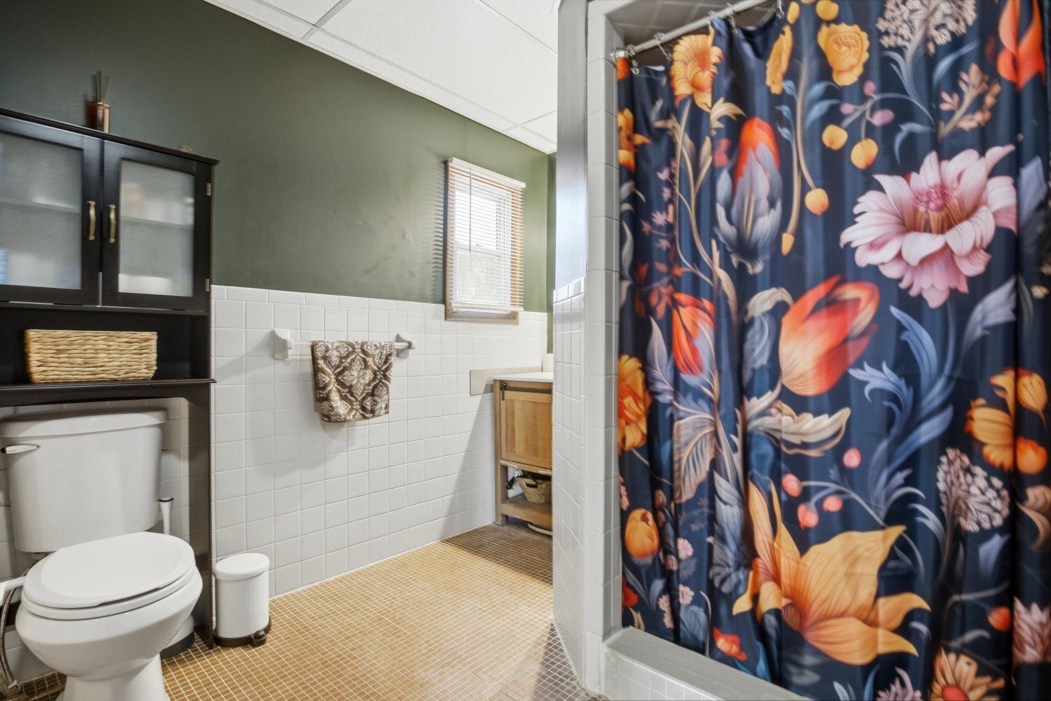 PLYMOUTH HILLS - Residential