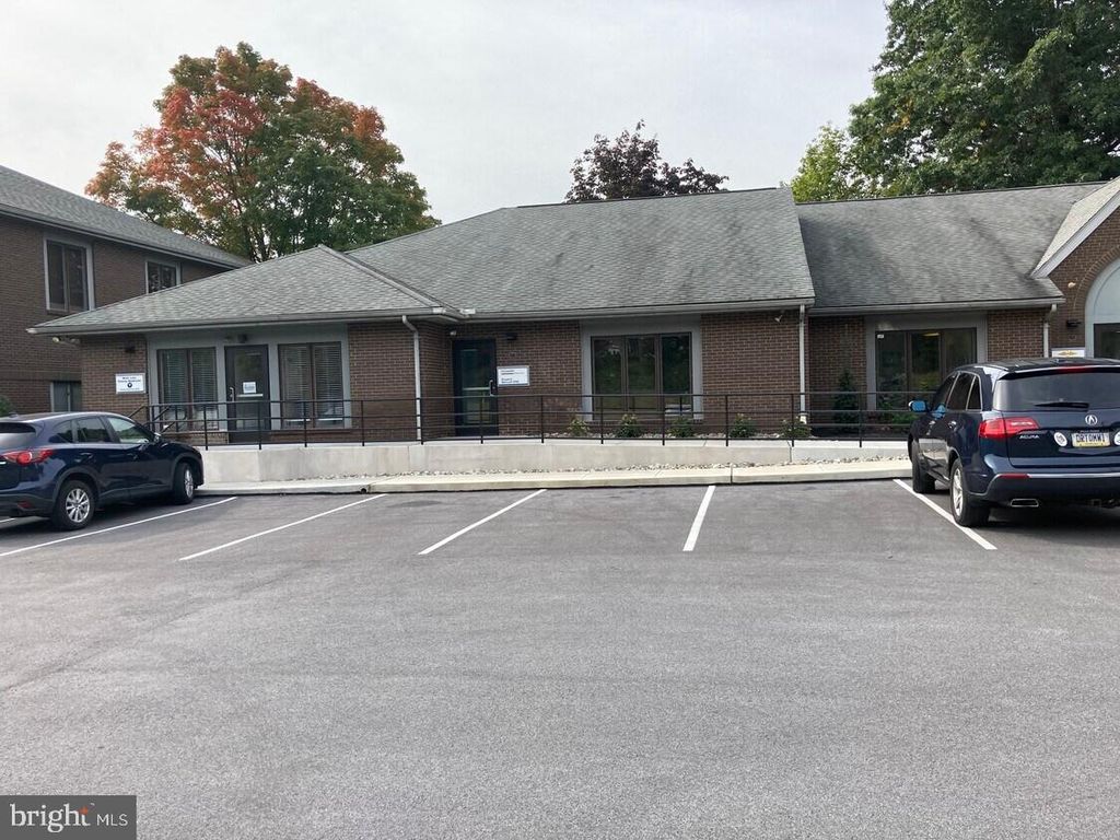 Photo of 1450 E Boot Road #200B, WEST CHESTER, PA 19380 (MLS # PACT2112120)
