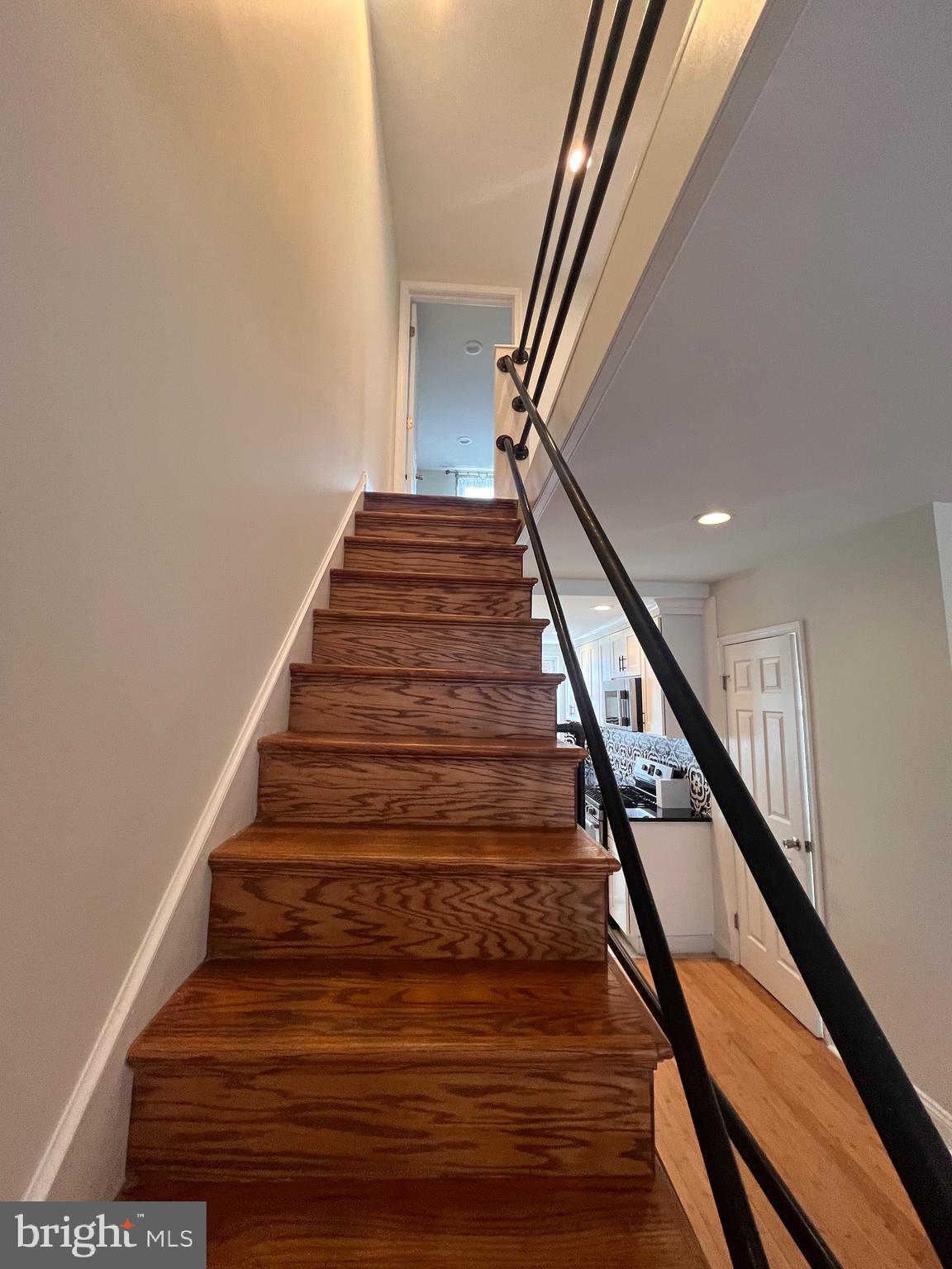 NORRIS SQUARE - Residential Lease