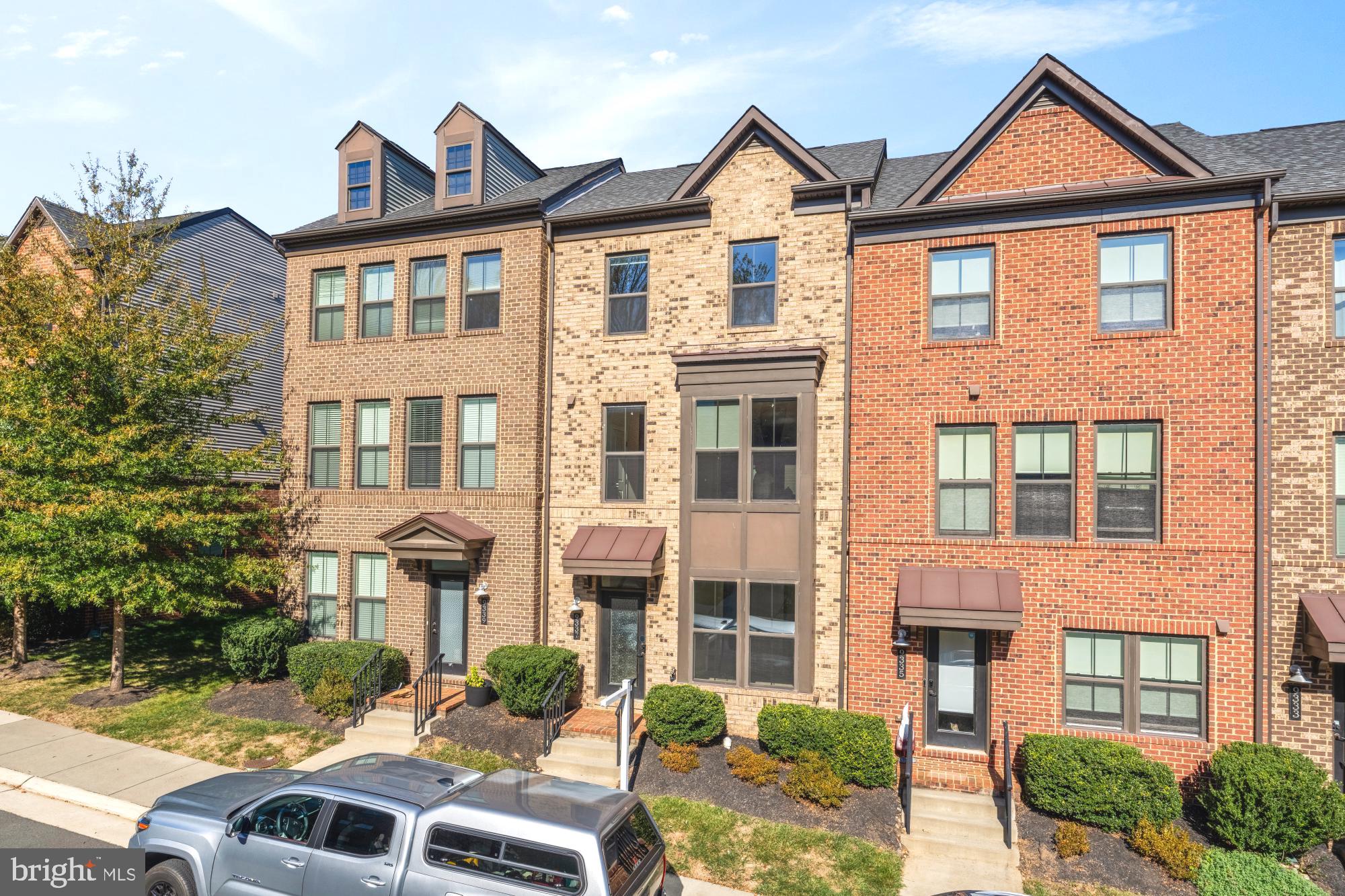 9337 LEMON MINT COURT