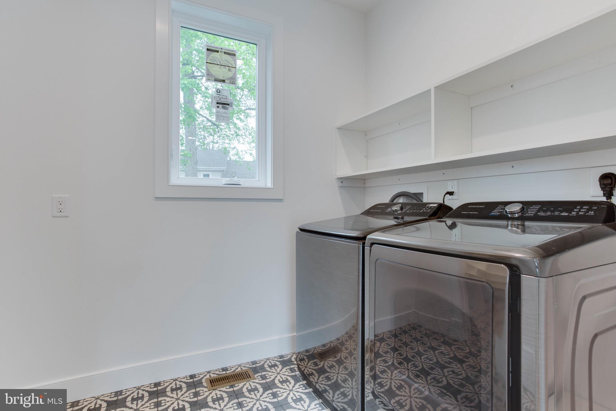 LOCH HAVEN - Residential