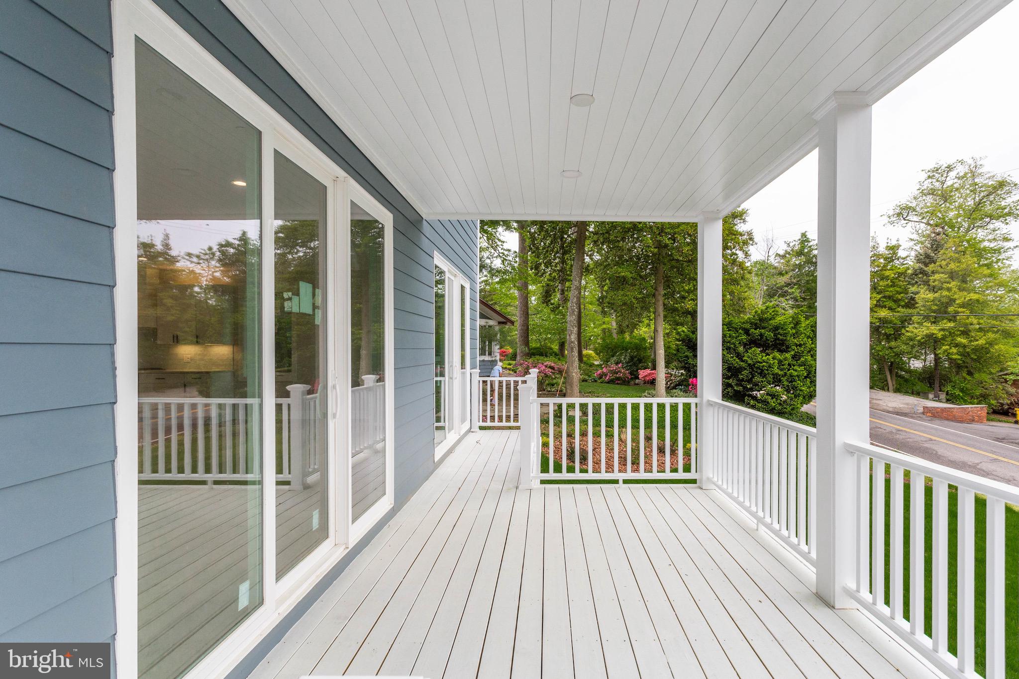 LOCH HAVEN - Residential