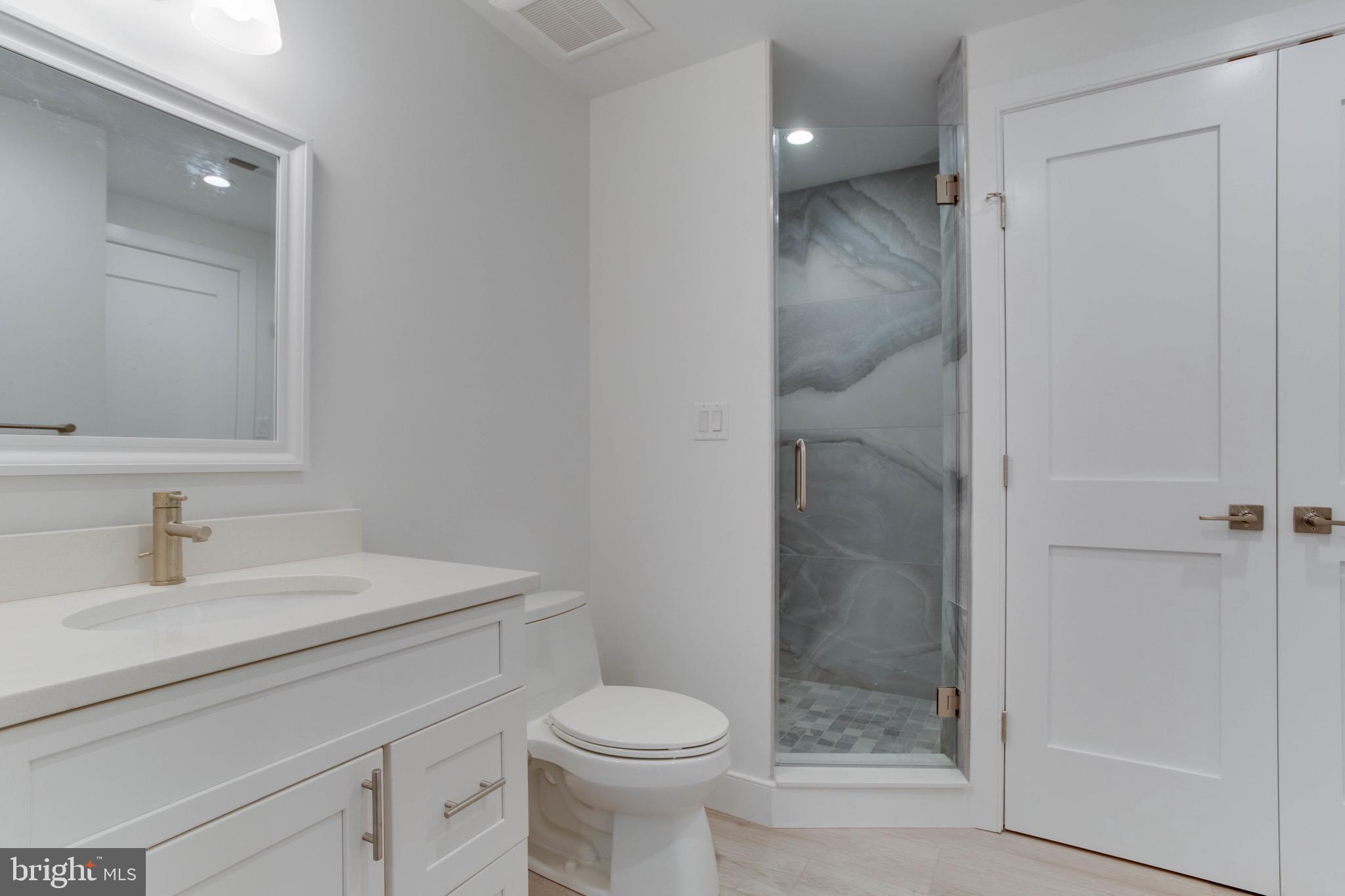 LOCH HAVEN - Residential