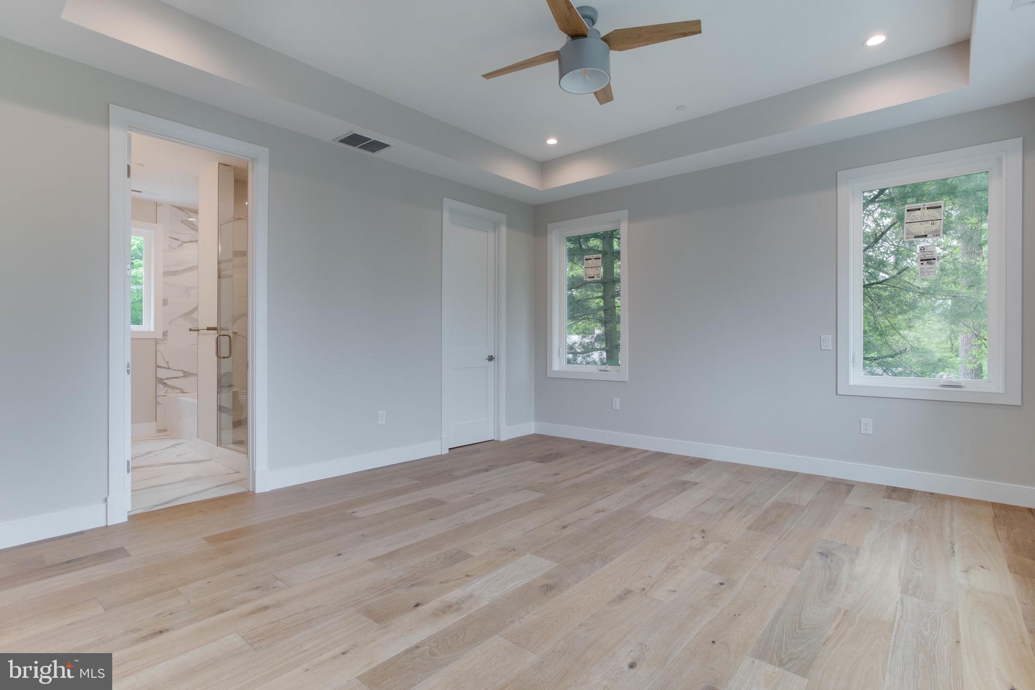 LOCH HAVEN - Residential