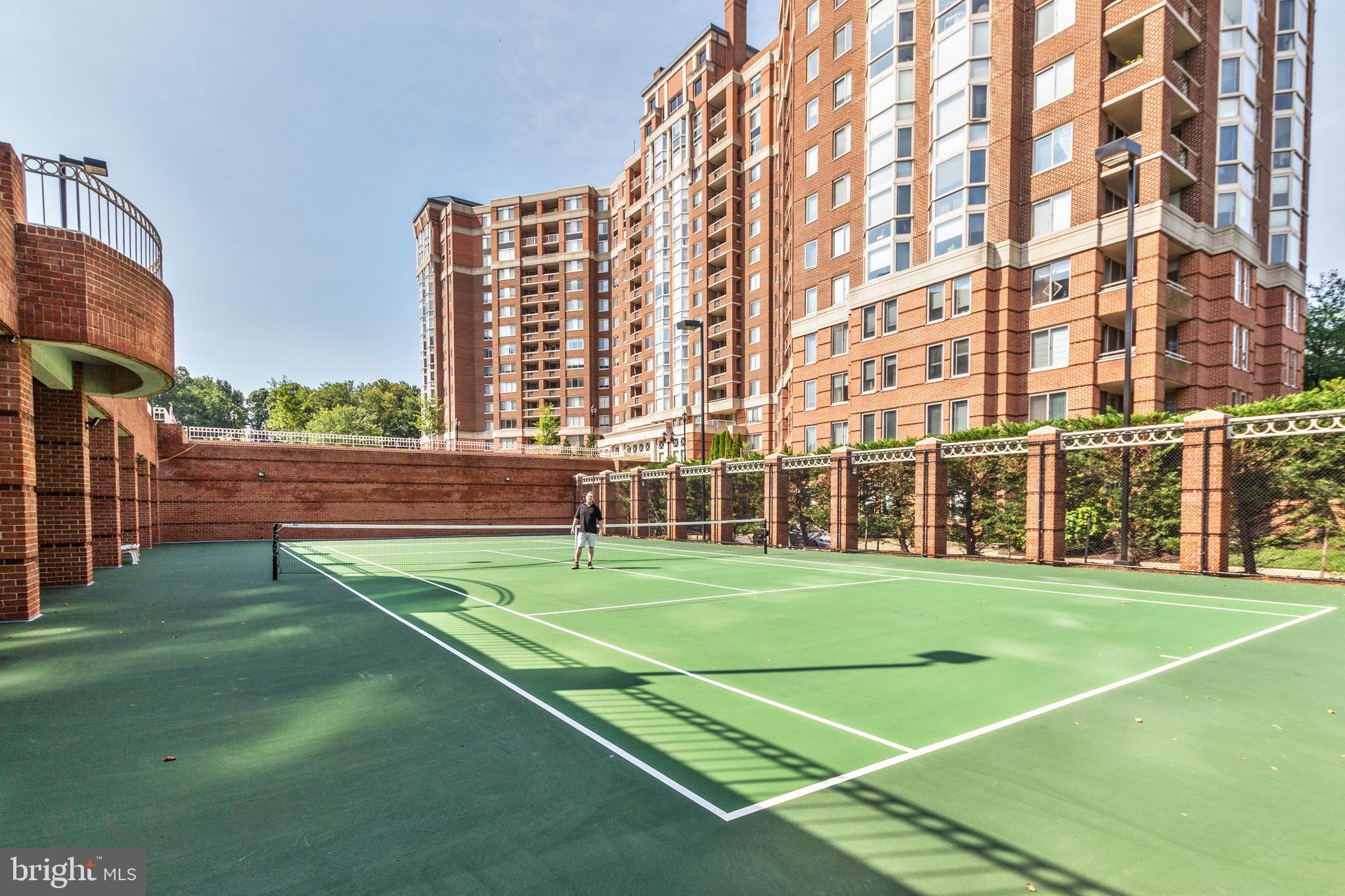 NORTH BETHESDA - Residential