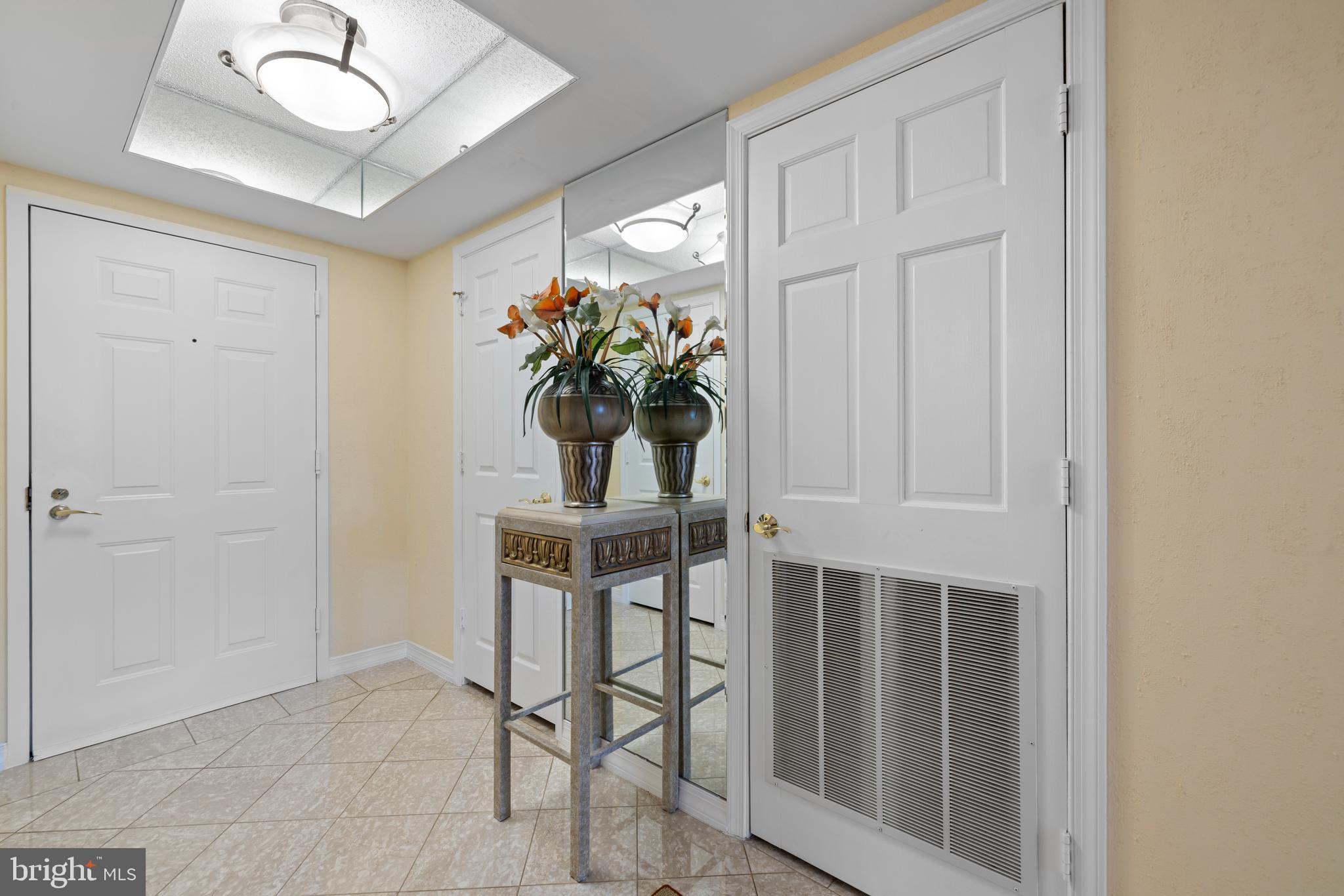 NORTH BETHESDA - Residential