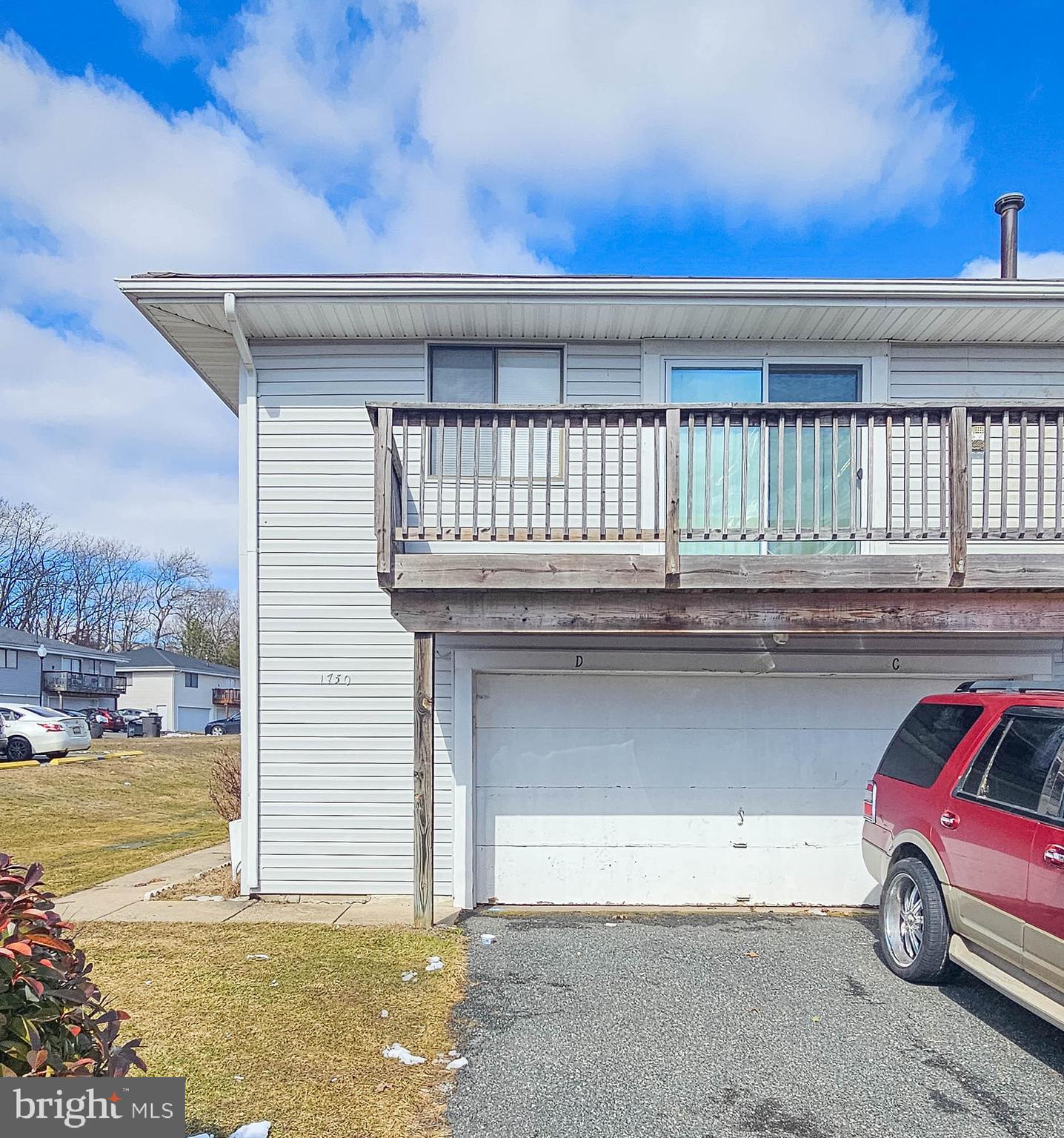 EDGEWATER VILLAGE - Residential