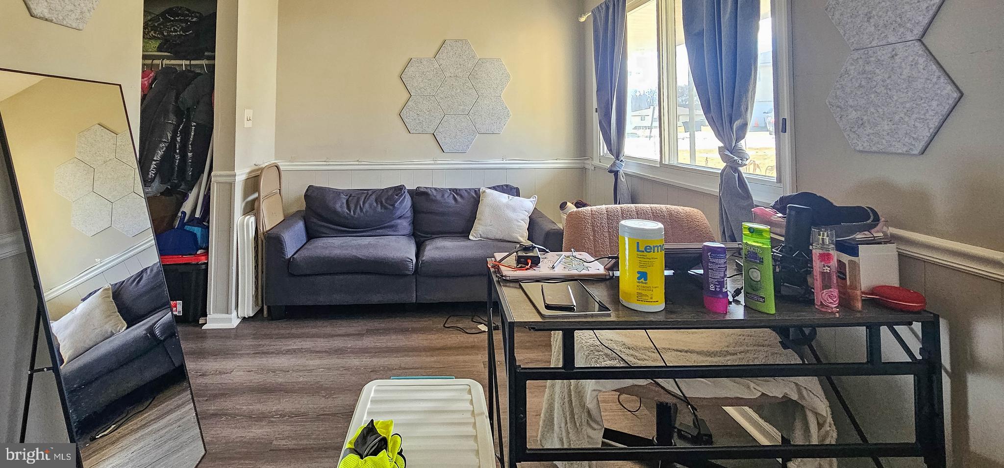 EDGEWATER VILLAGE - Residential