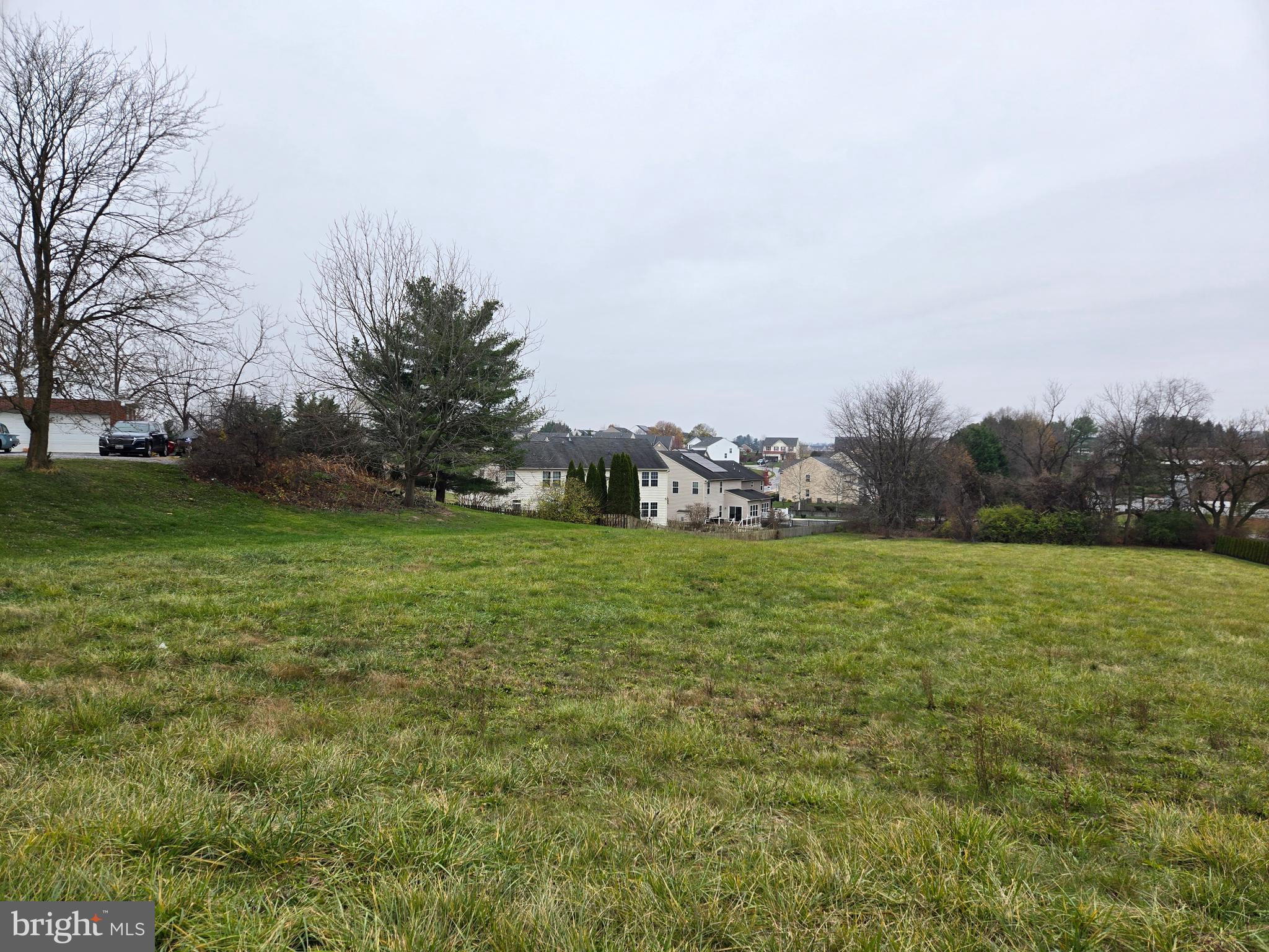 NONE AVAILABLE - Land