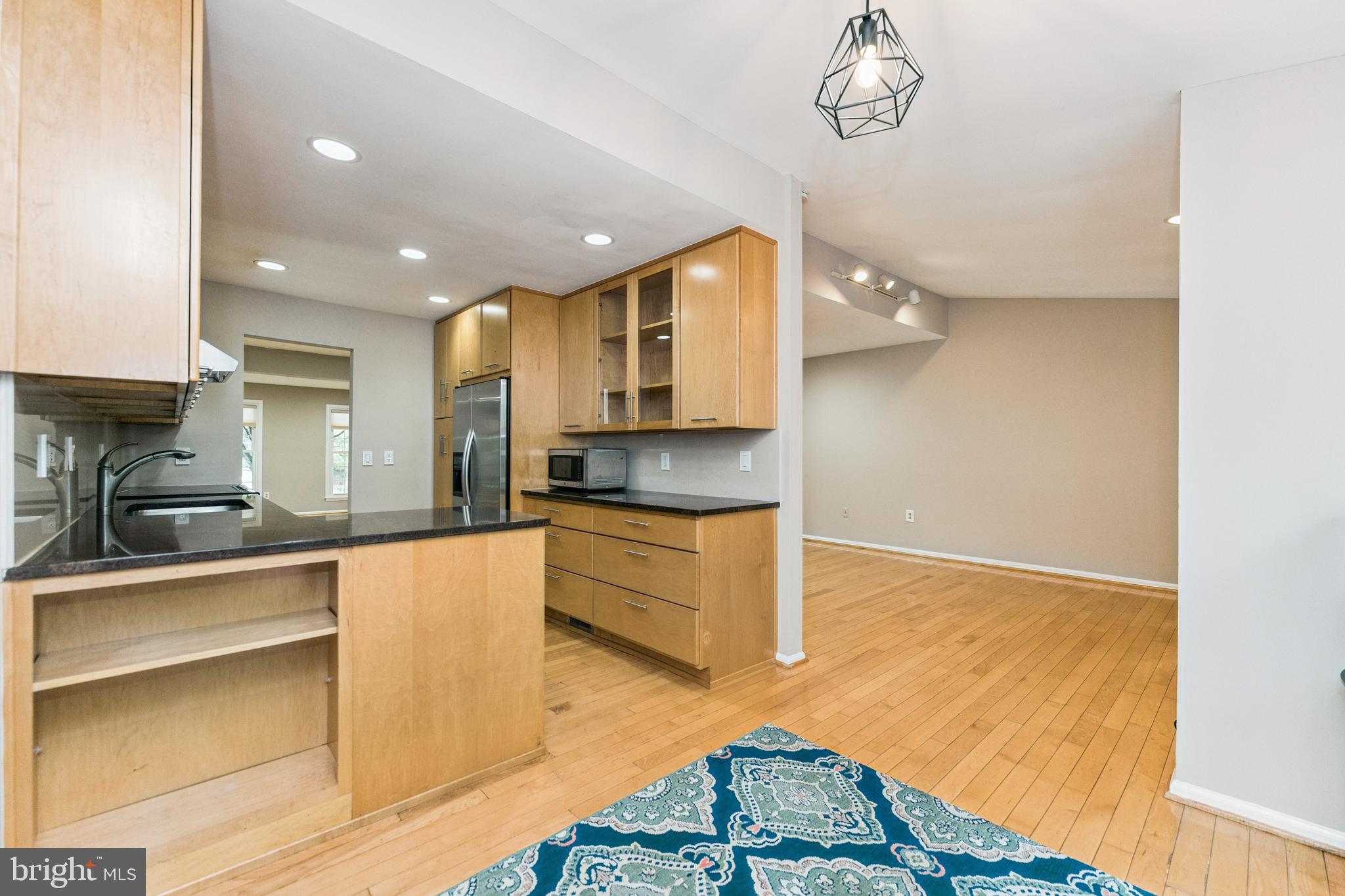 CHADSBERRY - Residential Lease