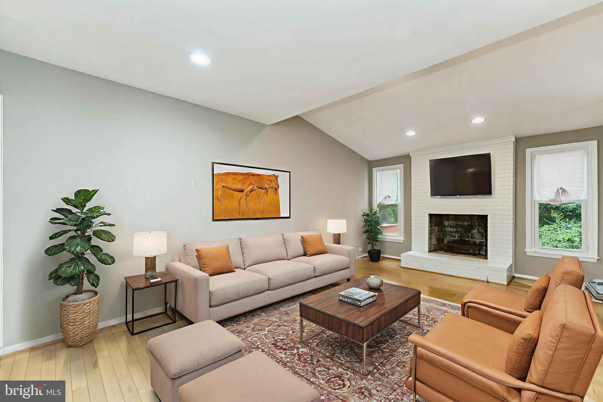 CHADSBERRY - Residential Lease