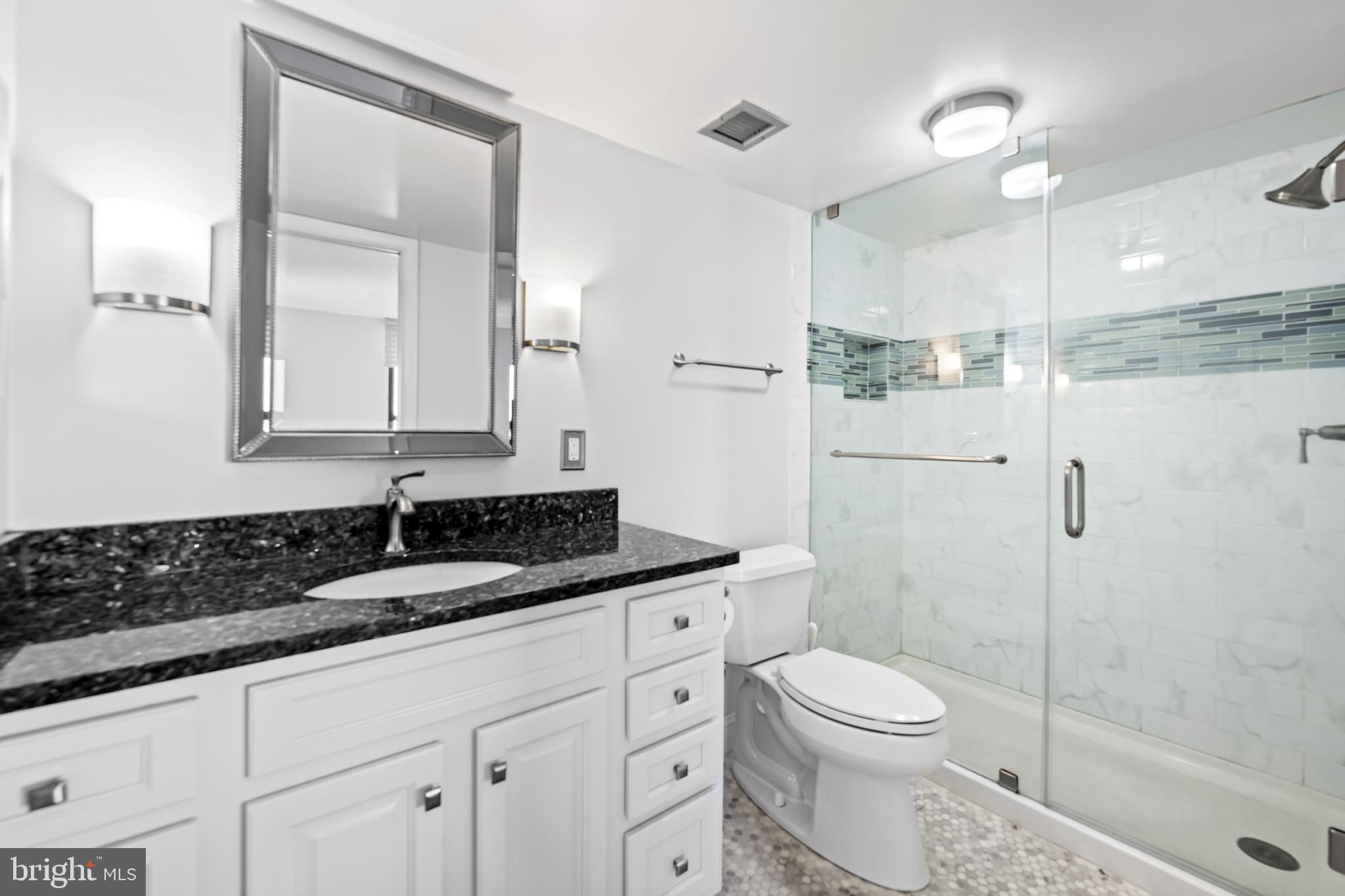 THE RIDGELY - Residential