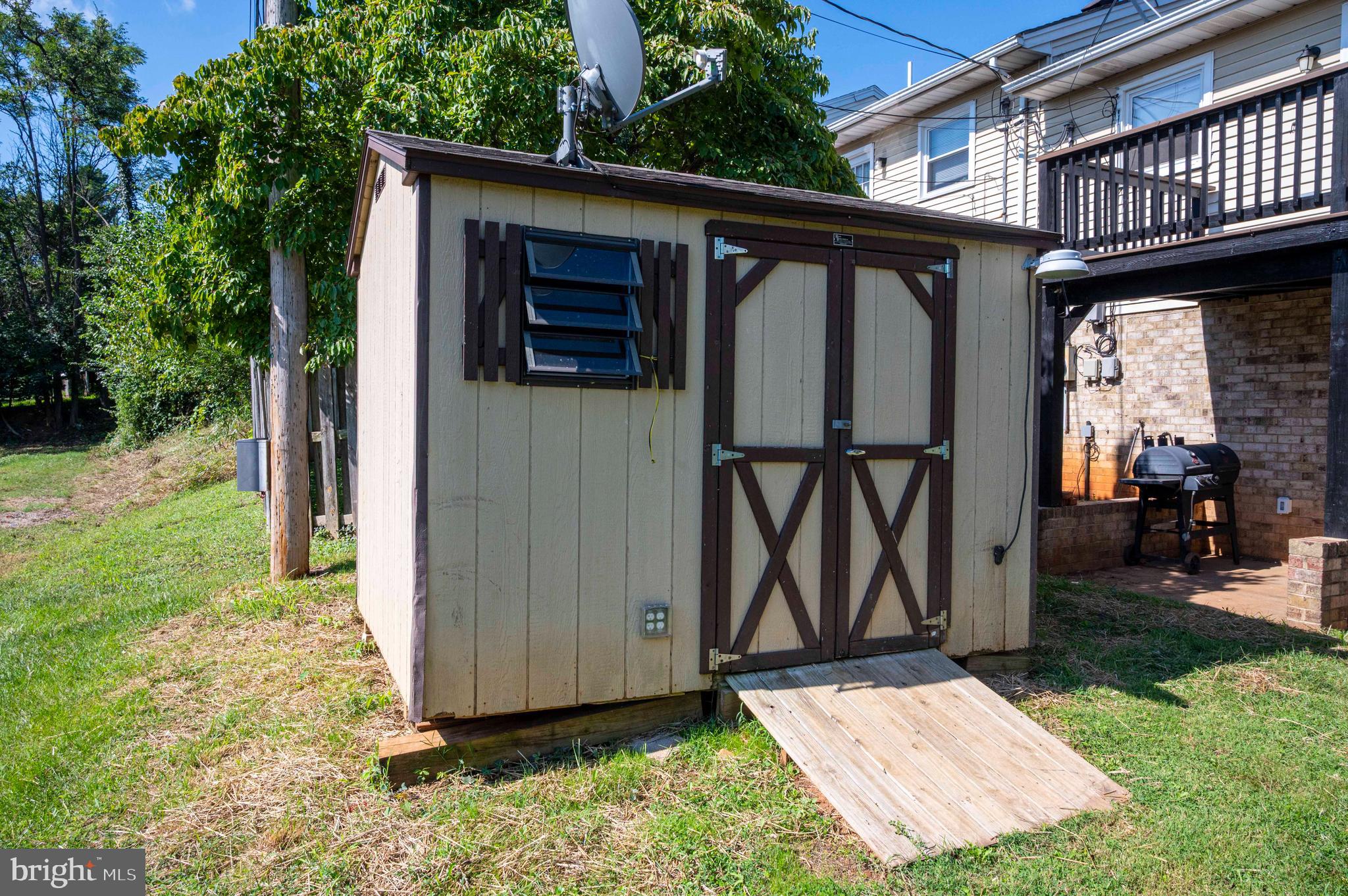 AY VIEW ESTATES - Residential