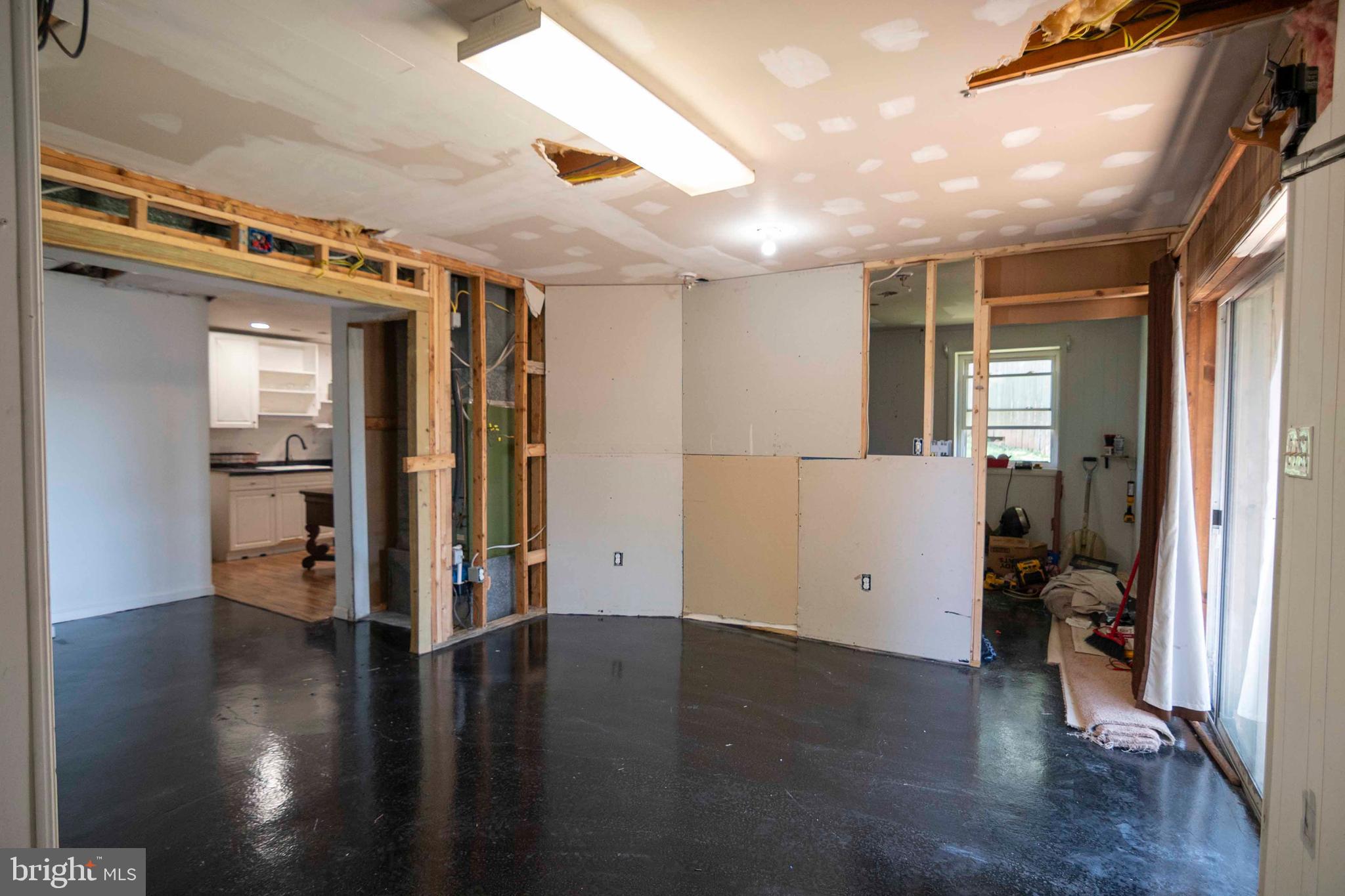 AY VIEW ESTATES - Residential