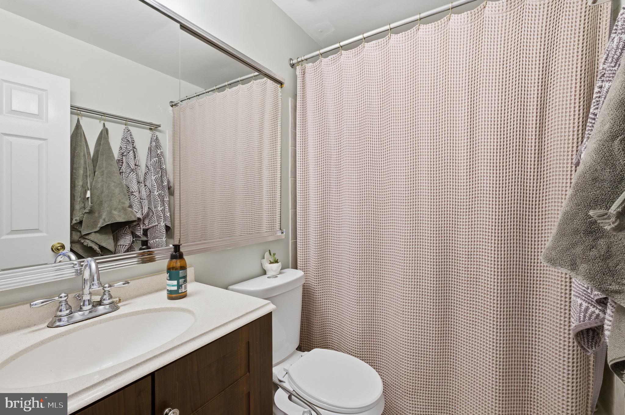 WASHINGTON HILL - Residential Lease