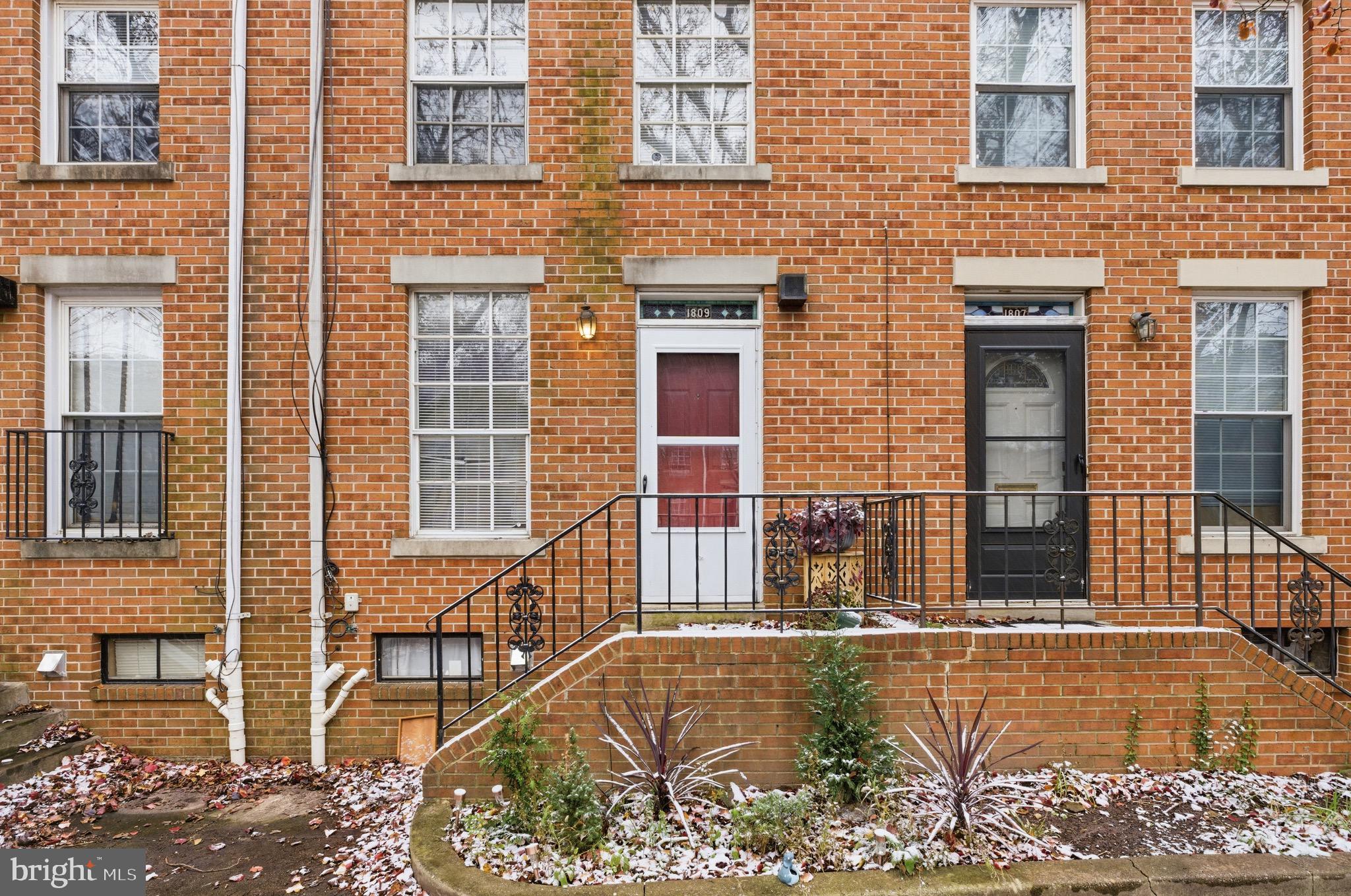 WASHINGTON HILL - Residential Lease