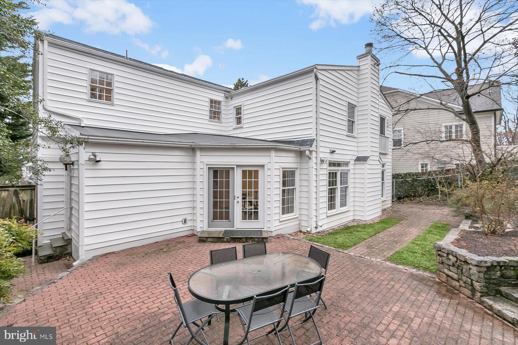 GLEN ECHO HEIGHTS - Residential