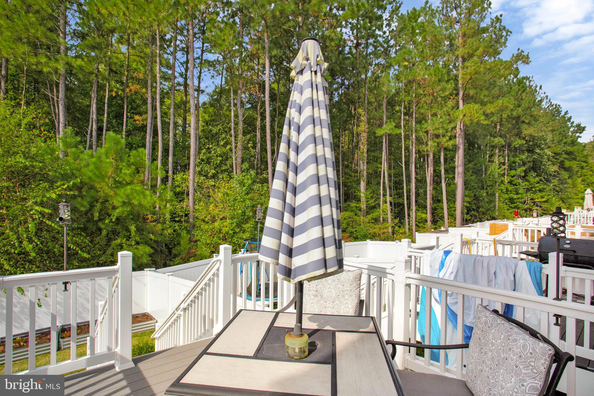 ELIZABETH HILLS - Residential