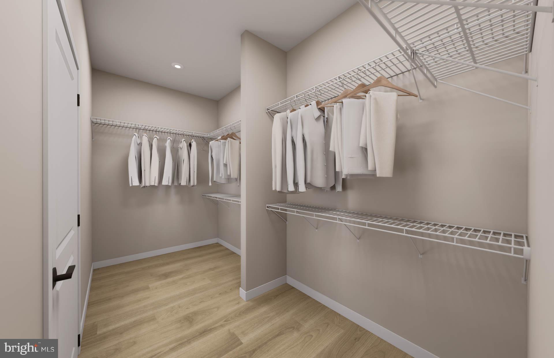 THE FLATS AT TYSONS - Residential