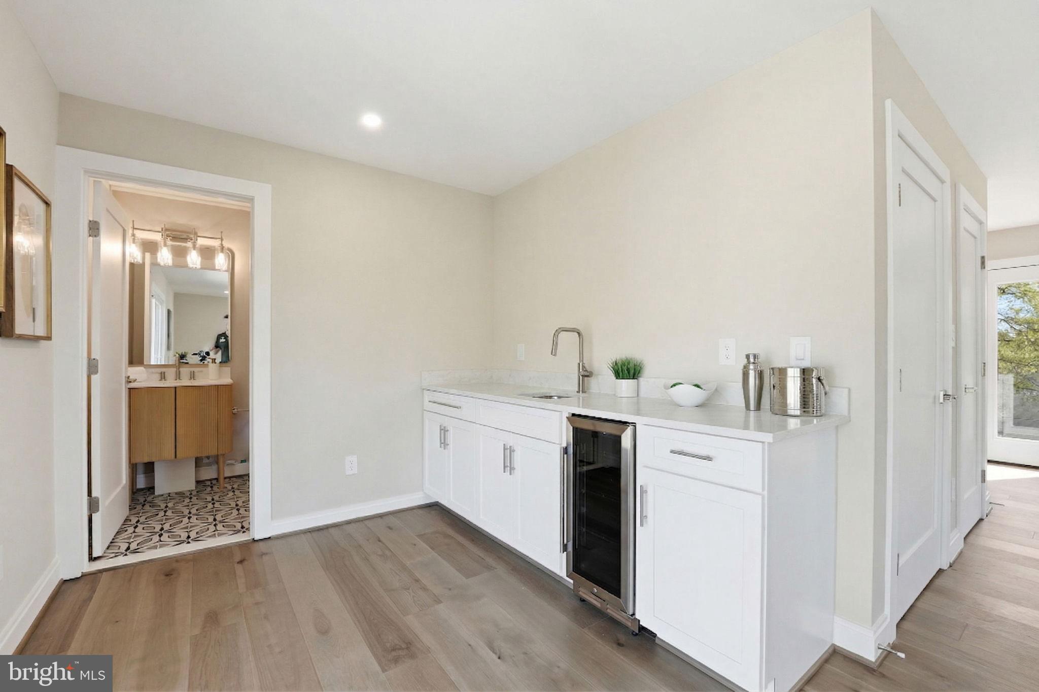 GLENCARLYN - Residential