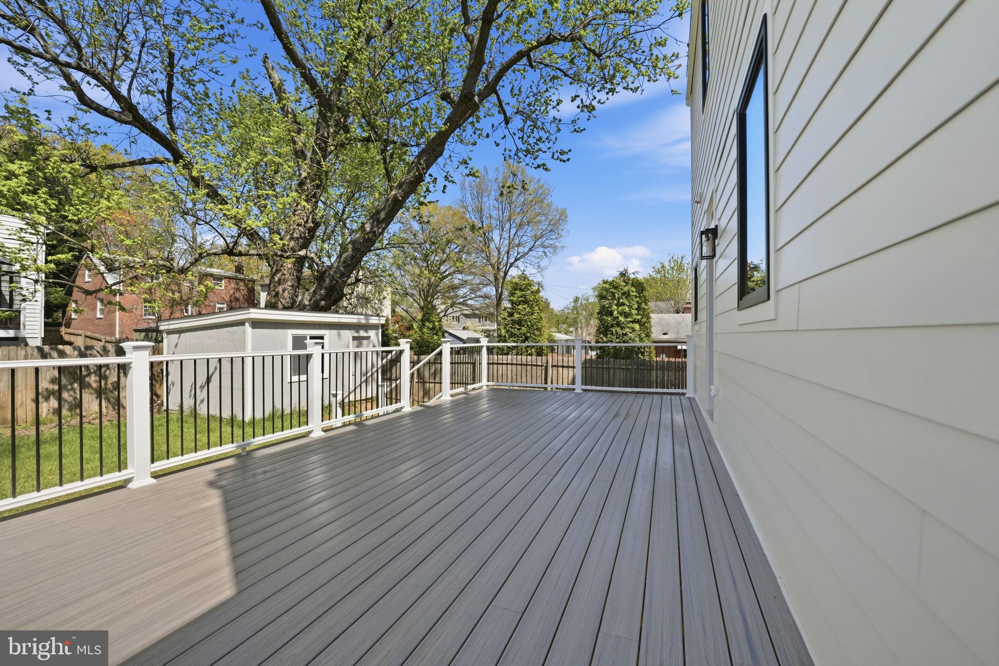 GLENCARLYN - Residential