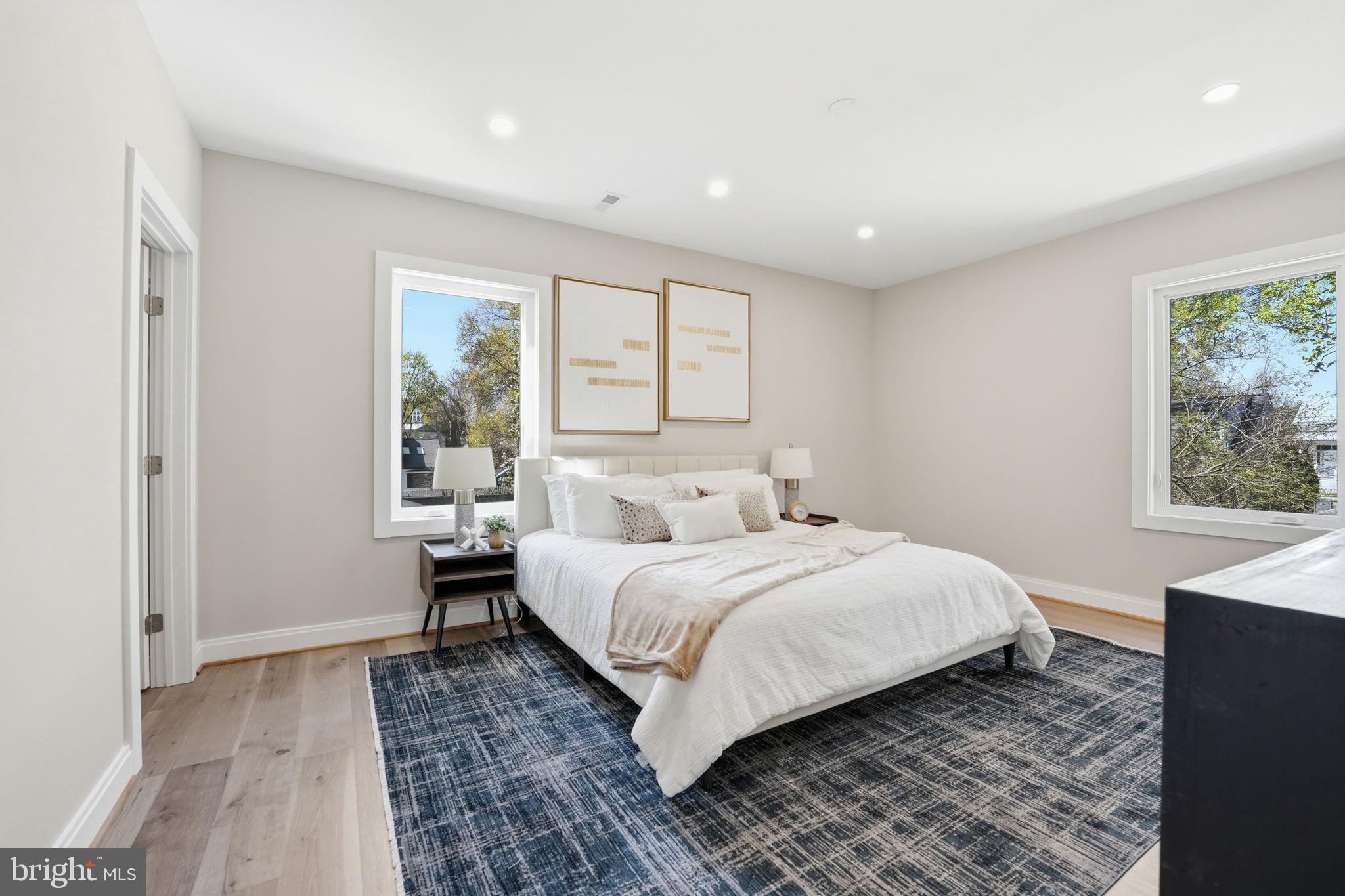 GLENCARLYN - Residential