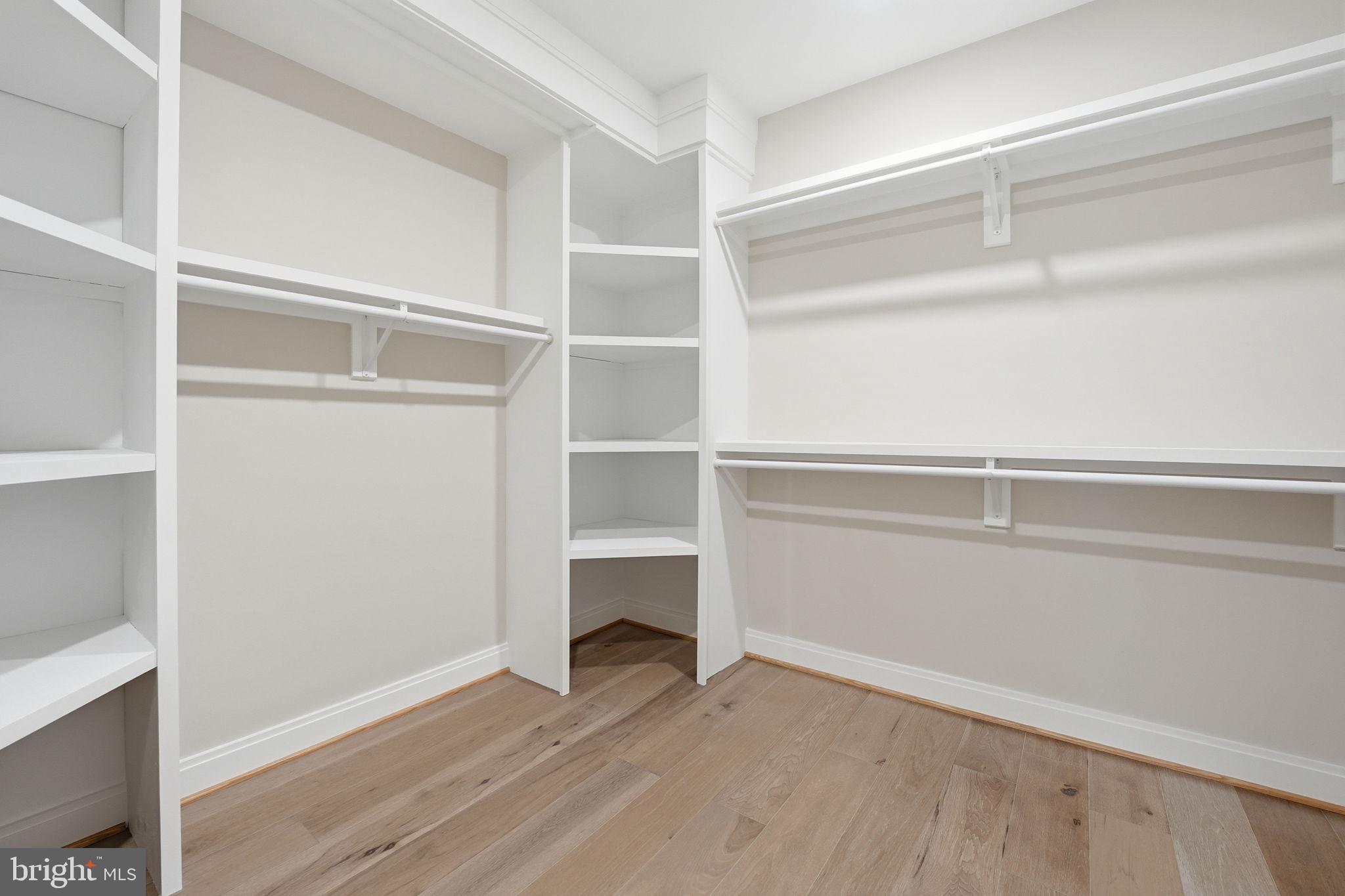 GLENCARLYN - Residential