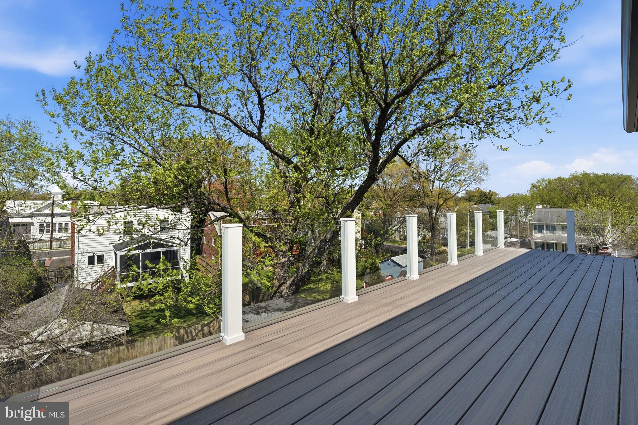 GLENCARLYN - Residential