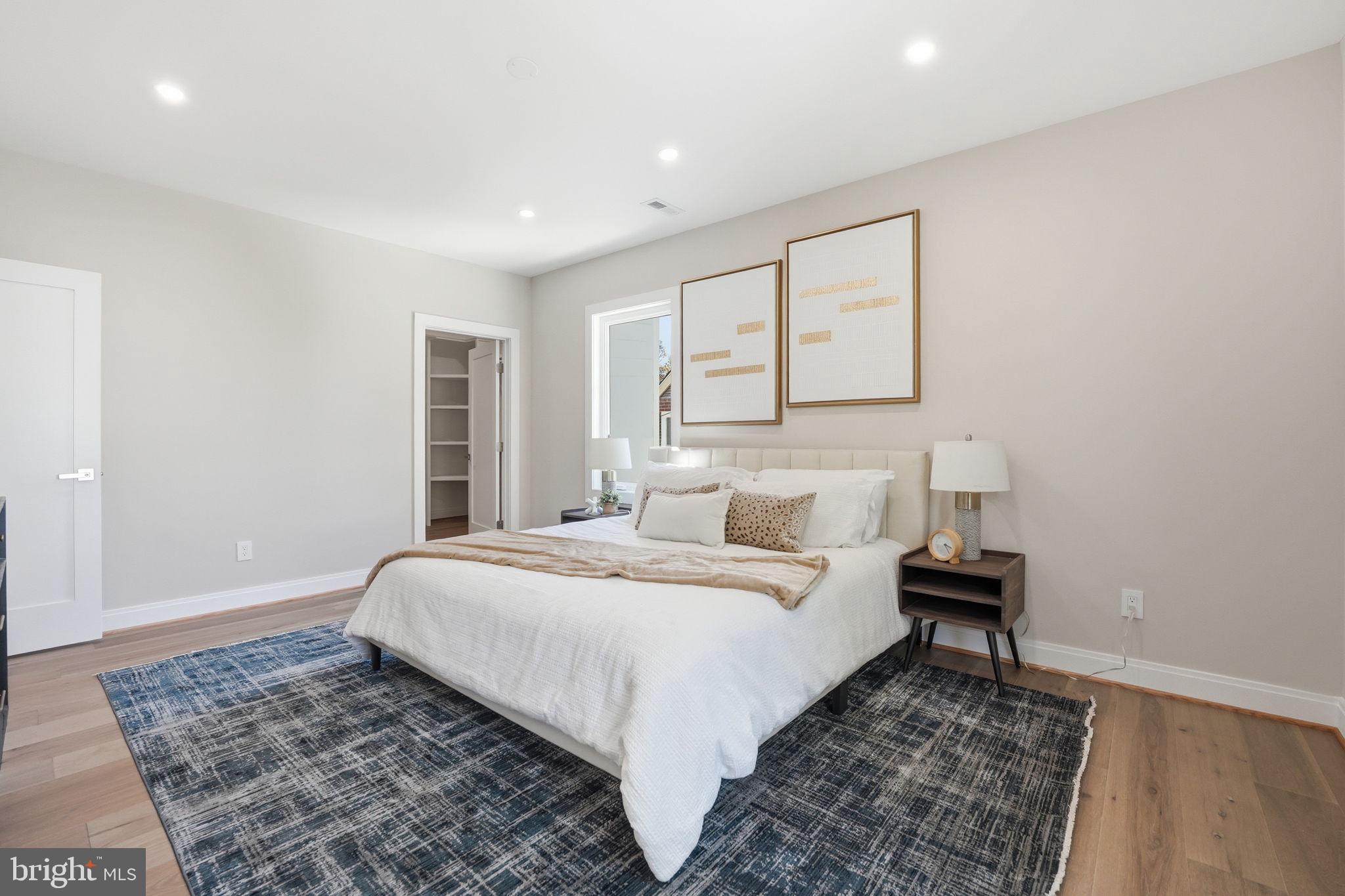 GLENCARLYN - Residential