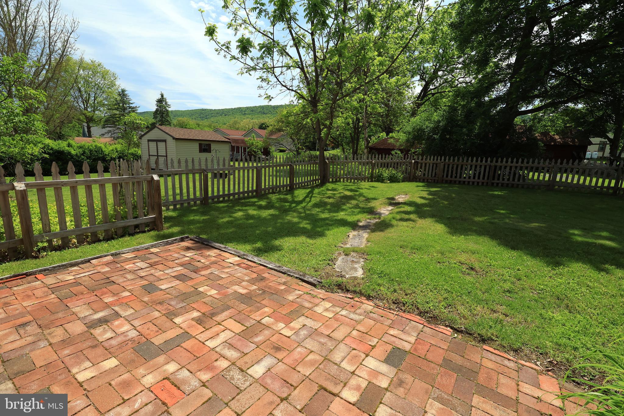 HOWARD - Residential