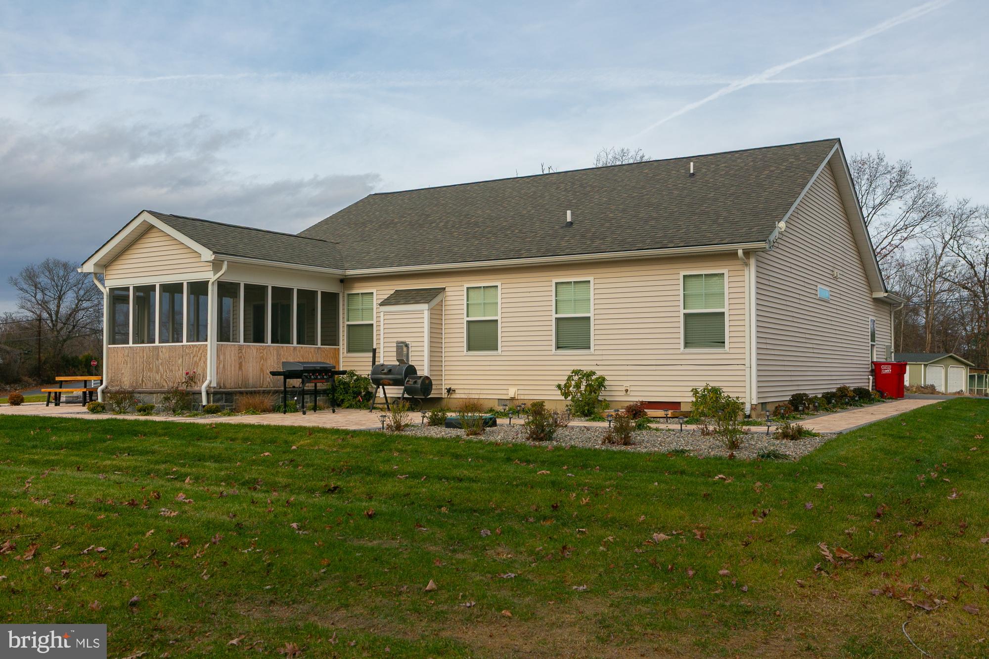 CHESTNUT HILL ESTATES - Residential